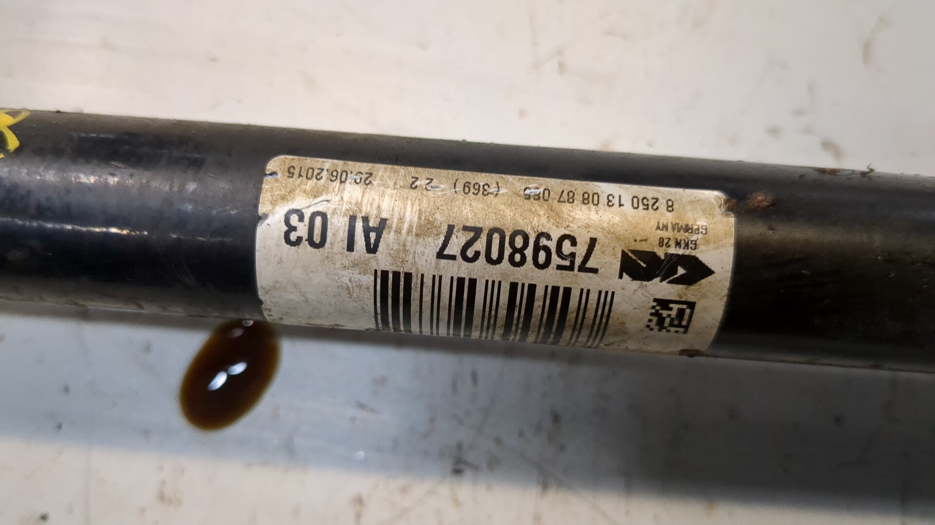 Полуось передняя левая