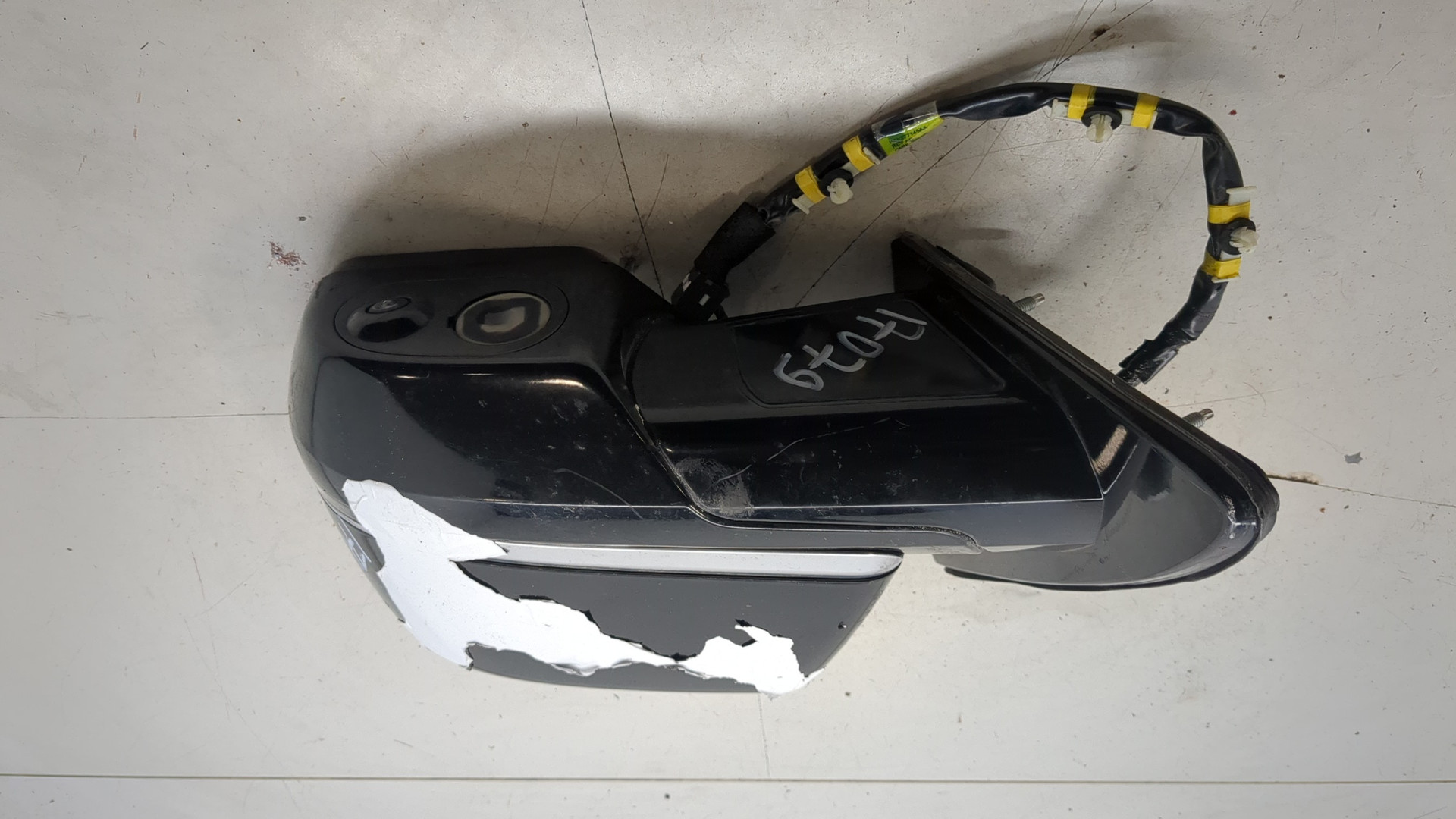 Зеркало левое электрическое