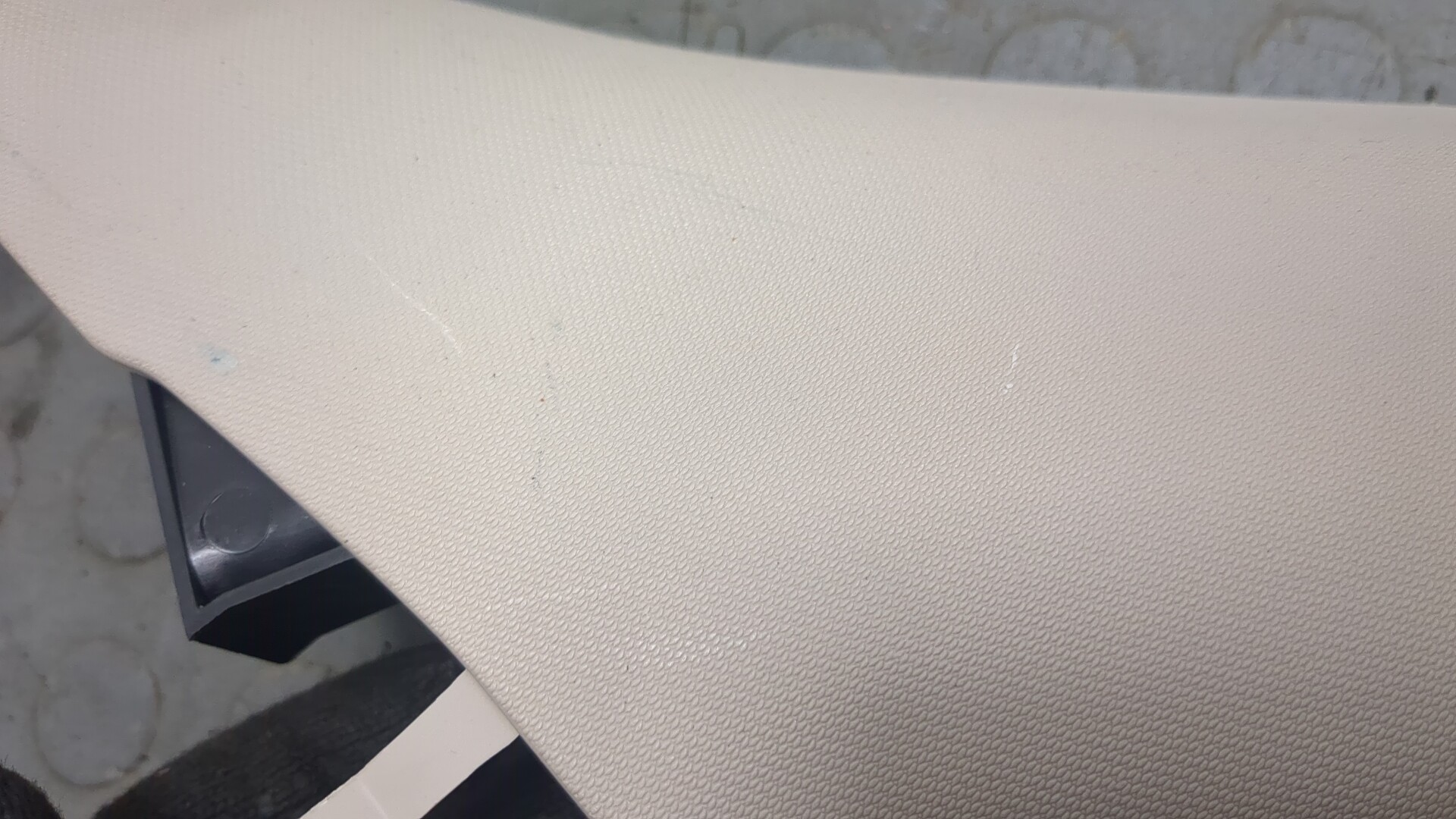 Обшивка стойки