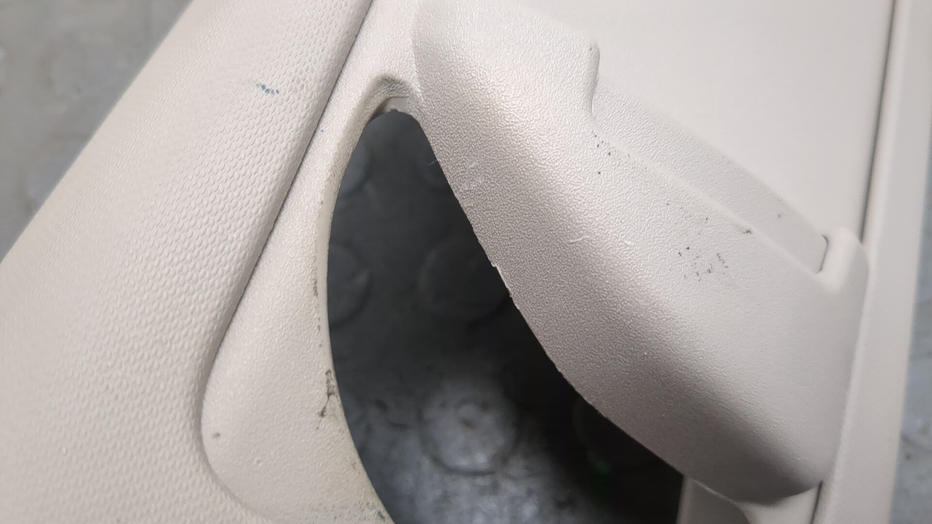 Обшивка стойки