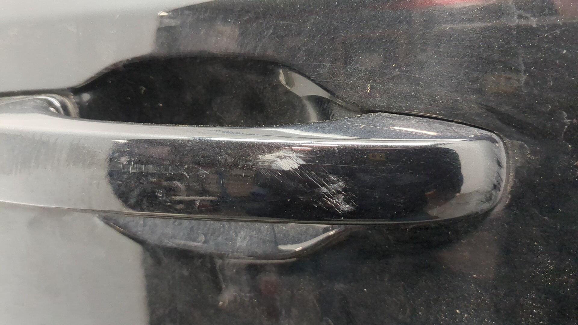 Дверь задняя правая