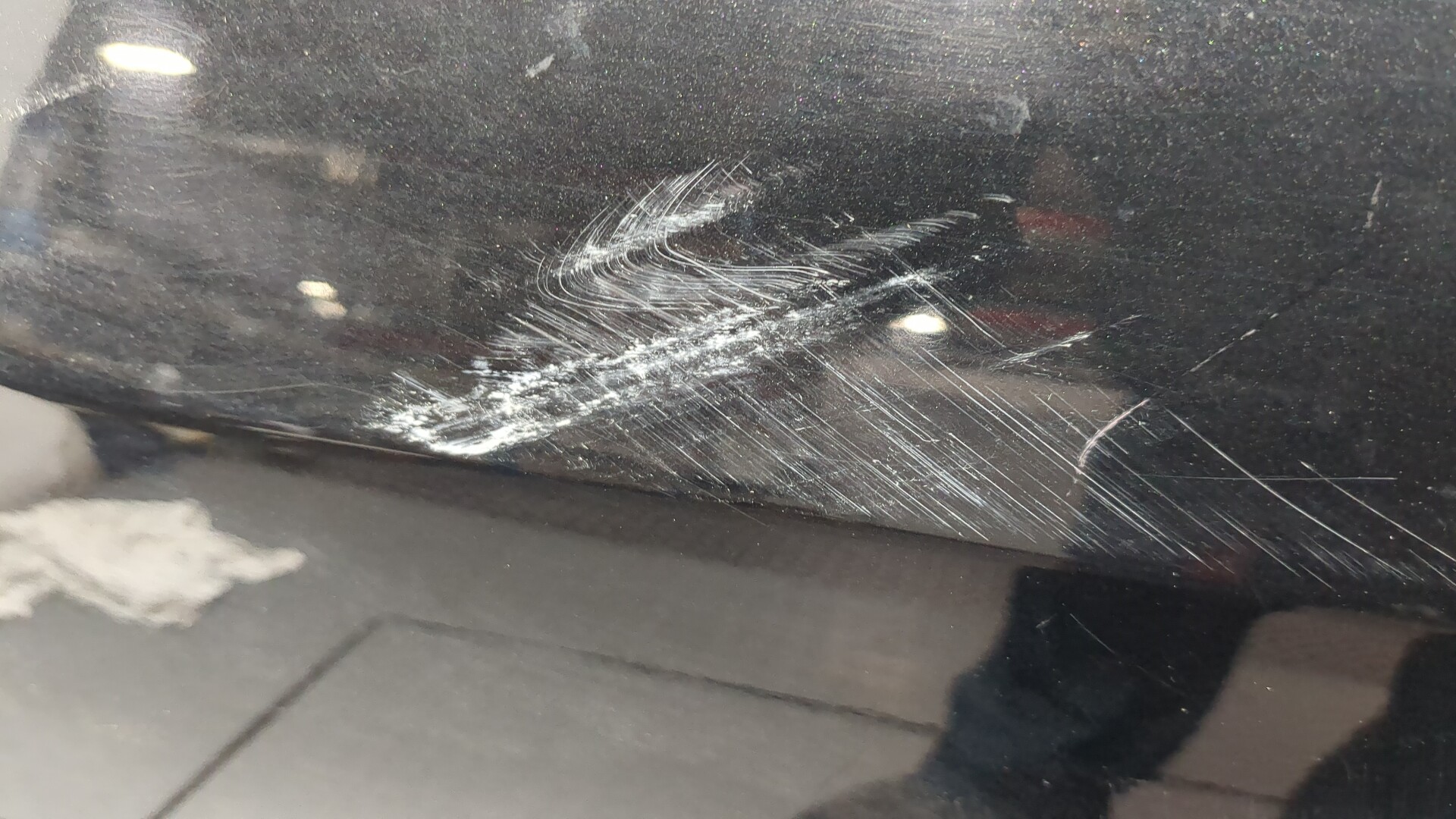 Дверь задняя правая