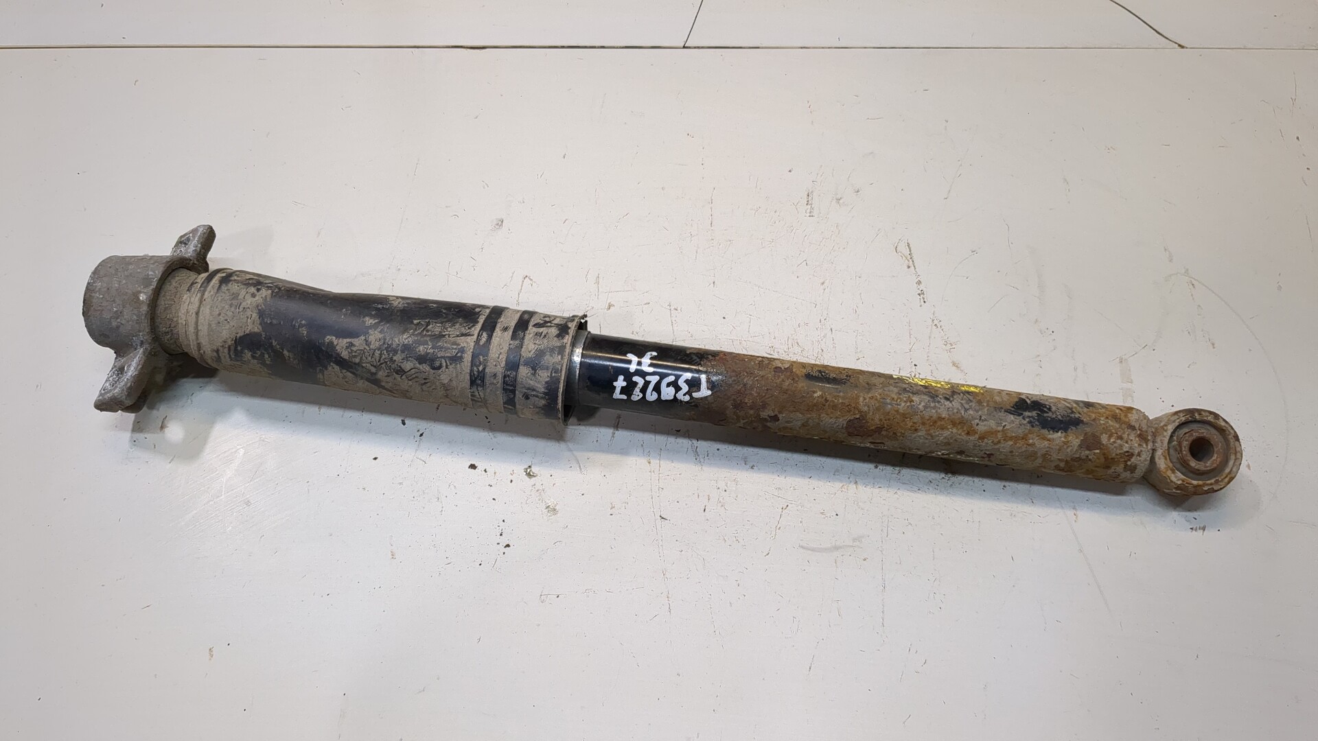 Амортизатор задний (стойка)