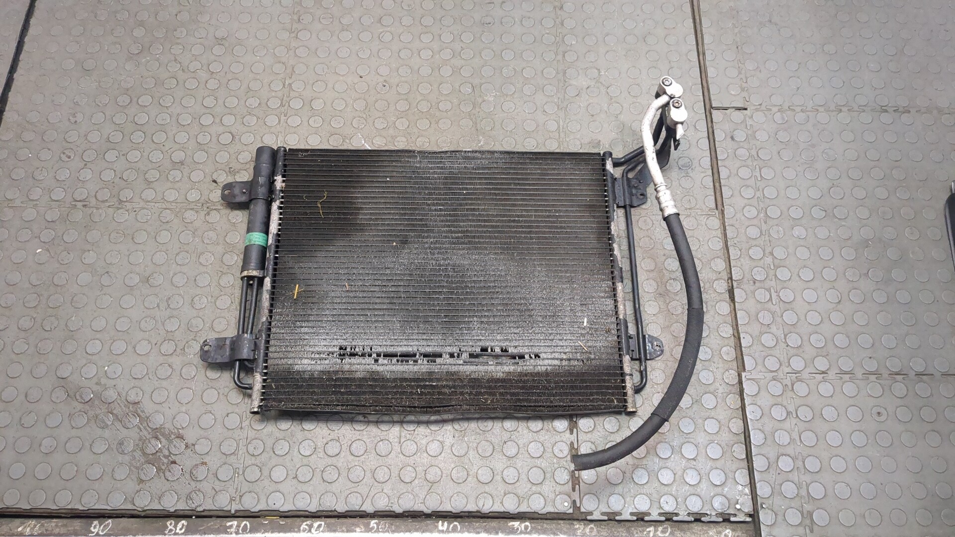 Радиатор кондиционера / конденсер