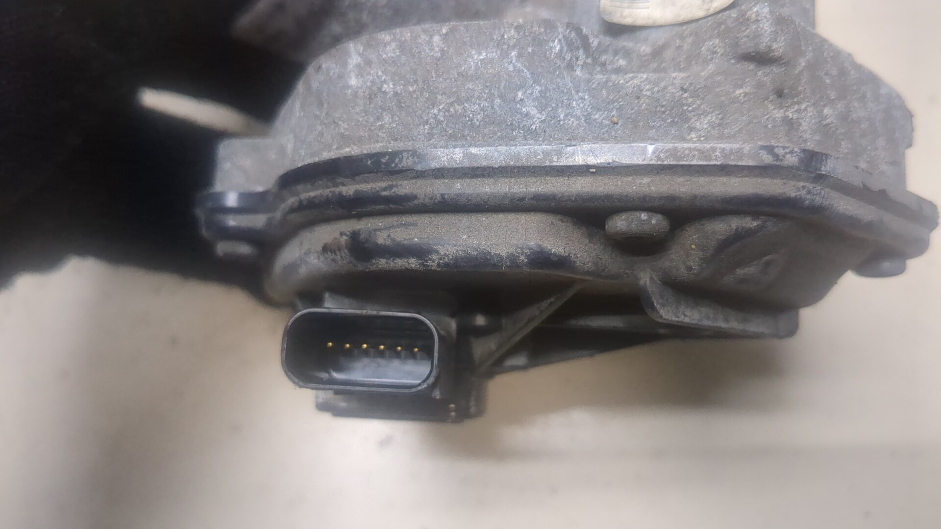 Заслонка дроссельная электрическая