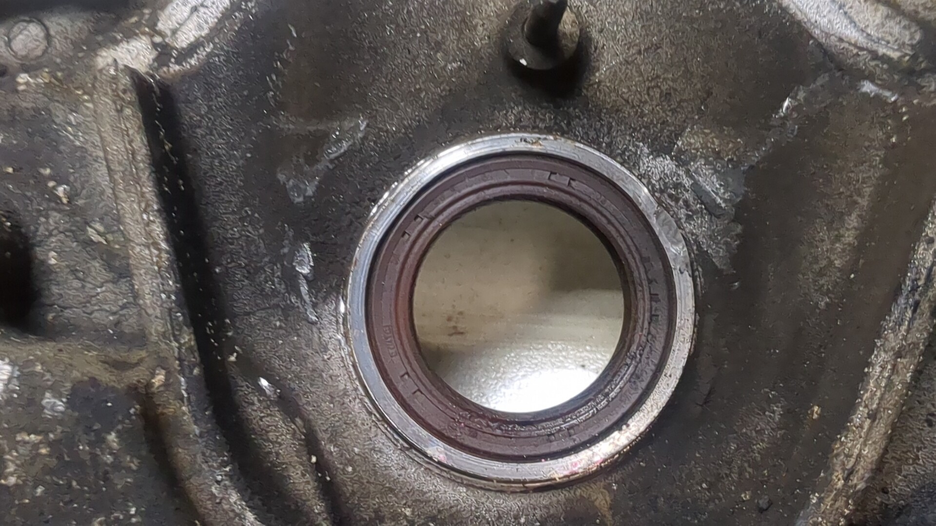 Насос масляный