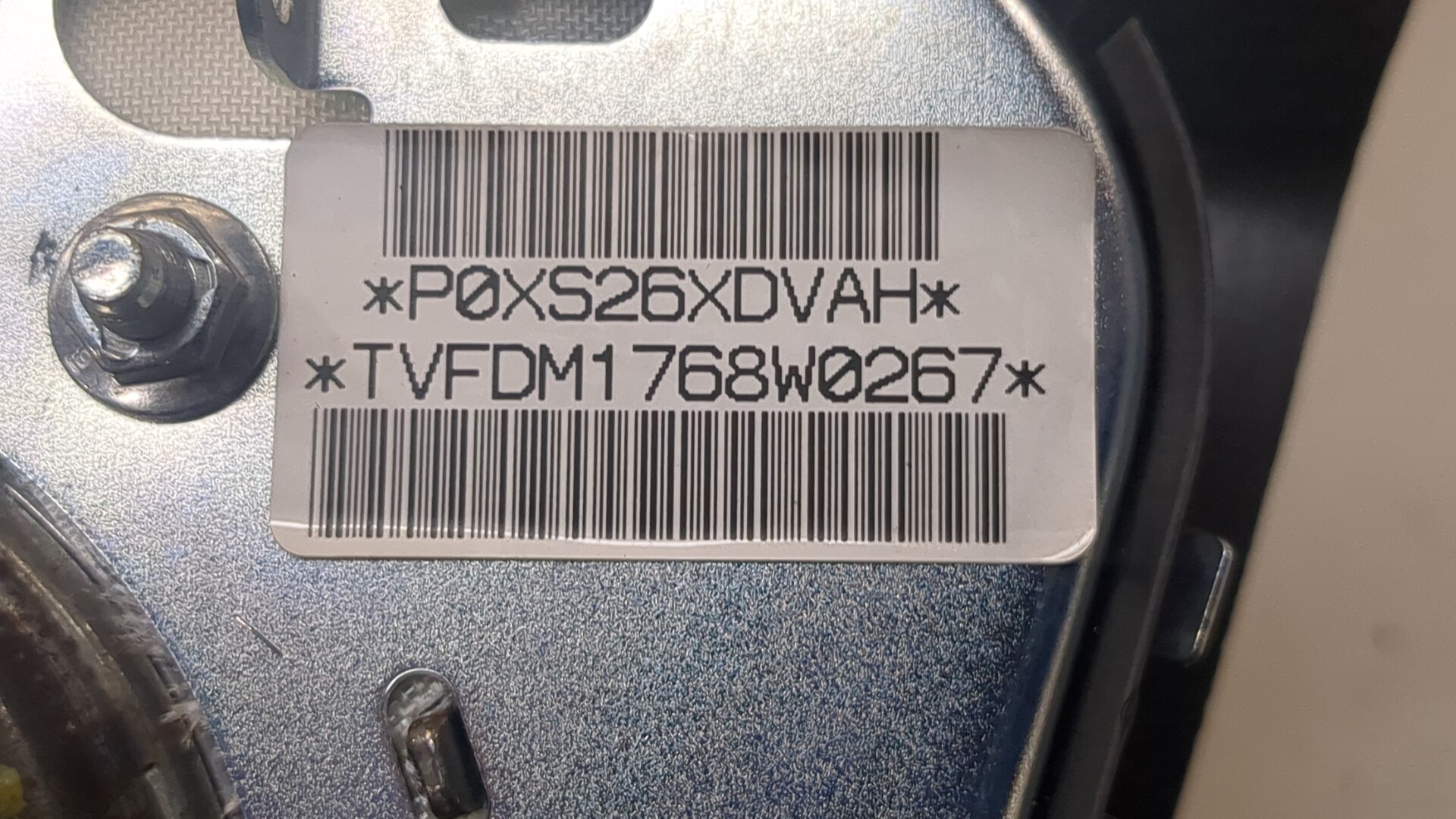 Подушка безопасности в рулевое колесо