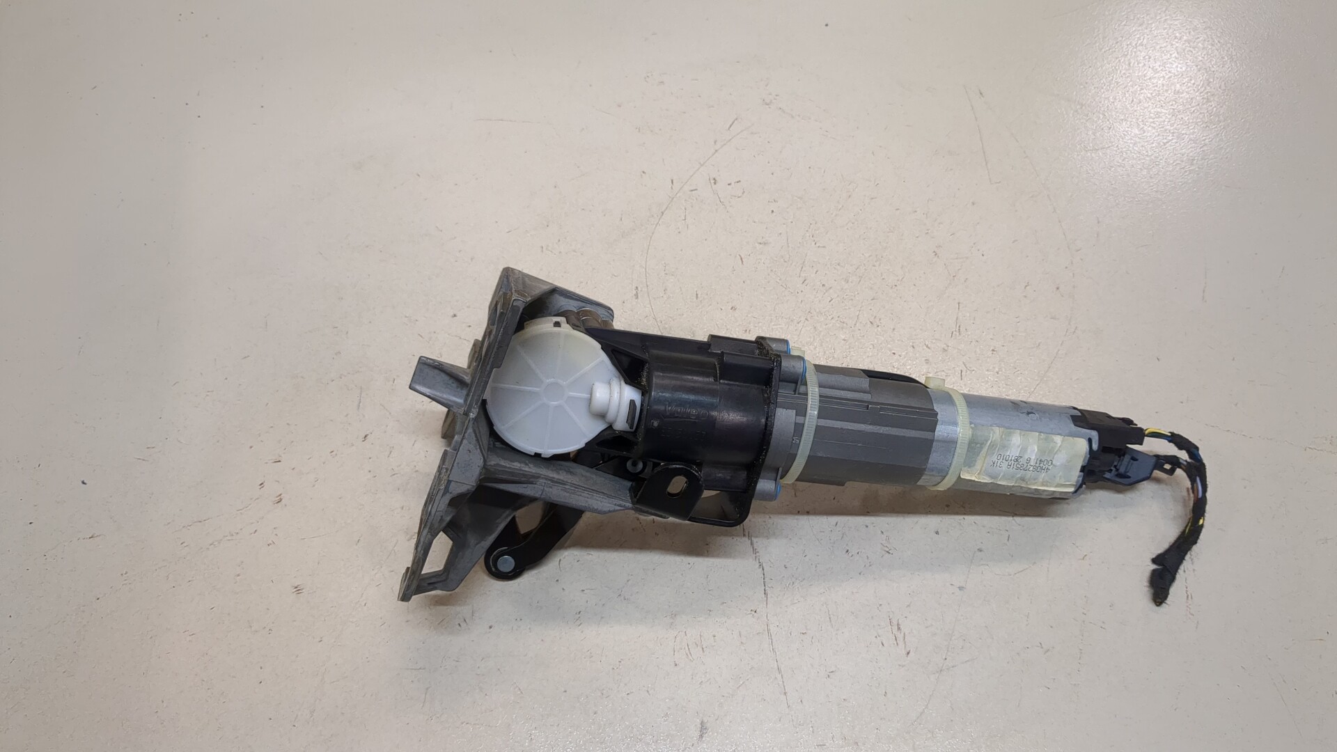 Активатор замка багажника