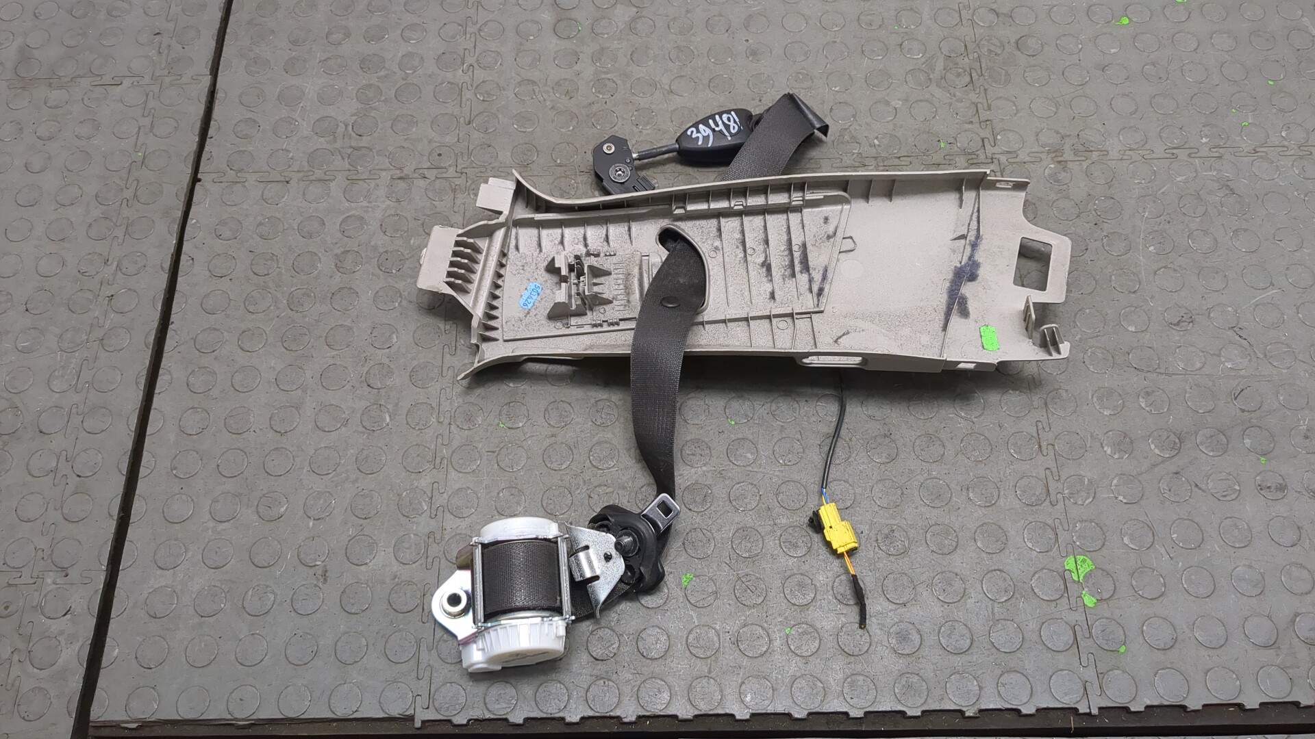 Ремень безопасности