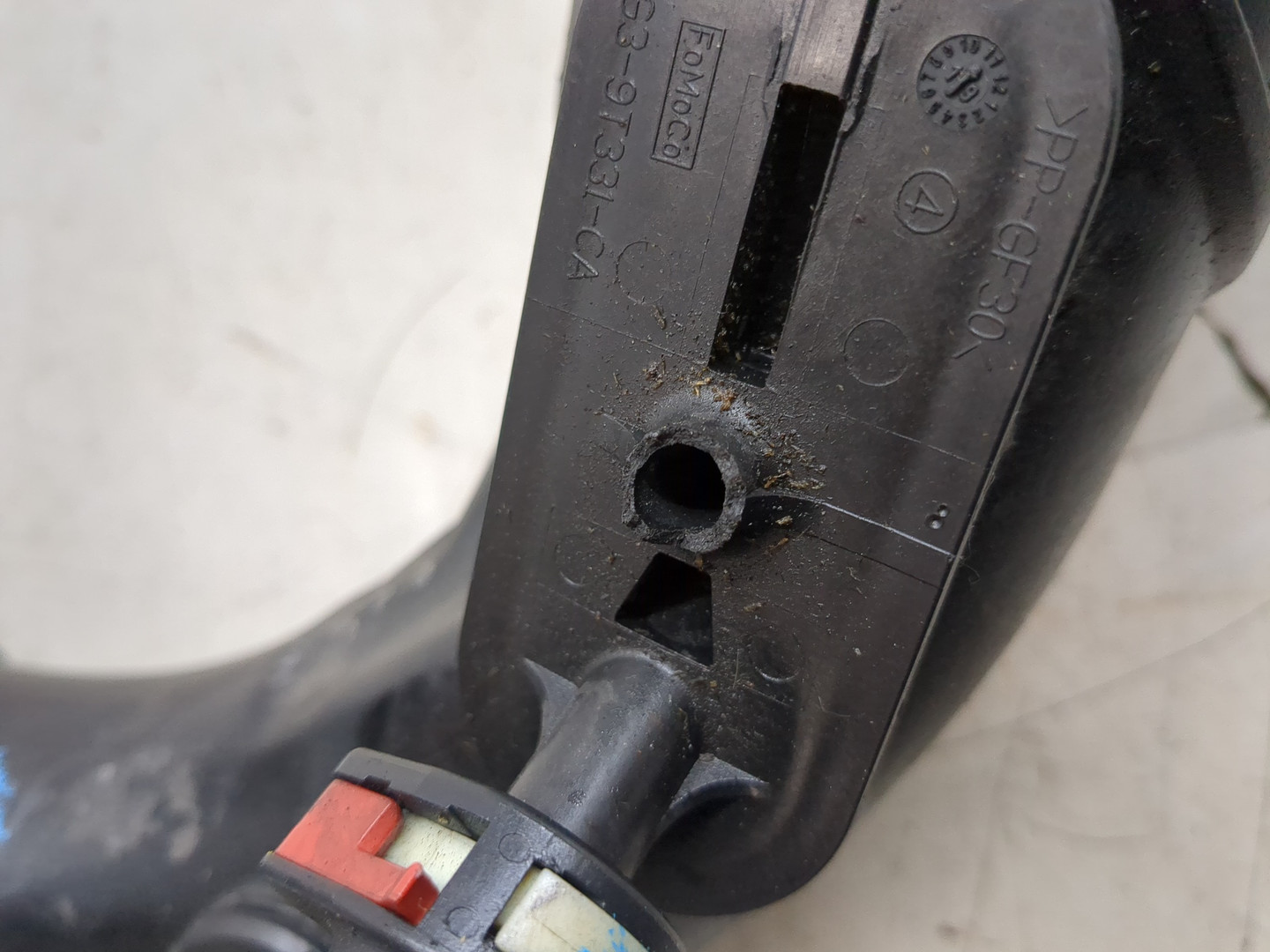 Патрубок воздушного фильтра