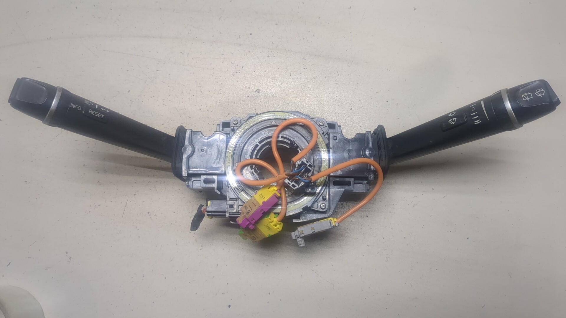 Переключатель подрулевой