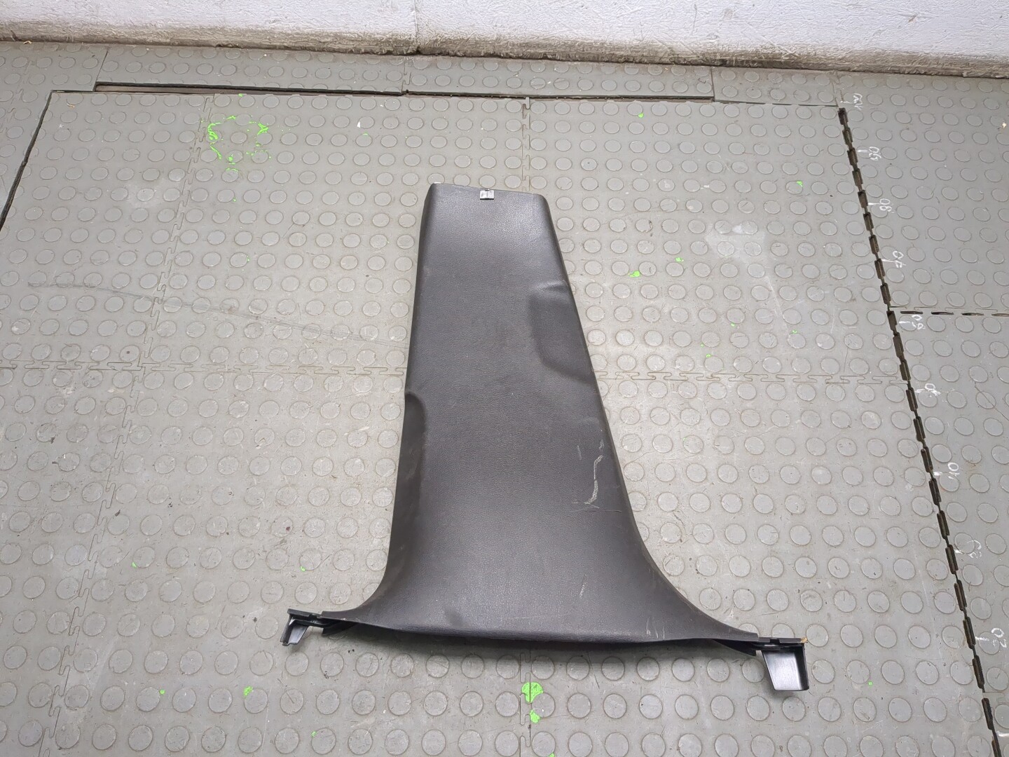 Обшивка стойки