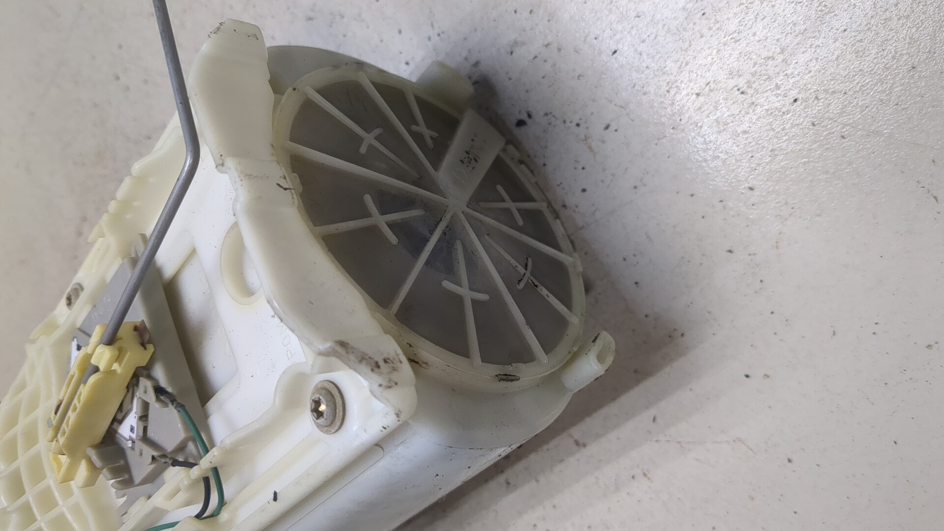 Насос топливный электрический