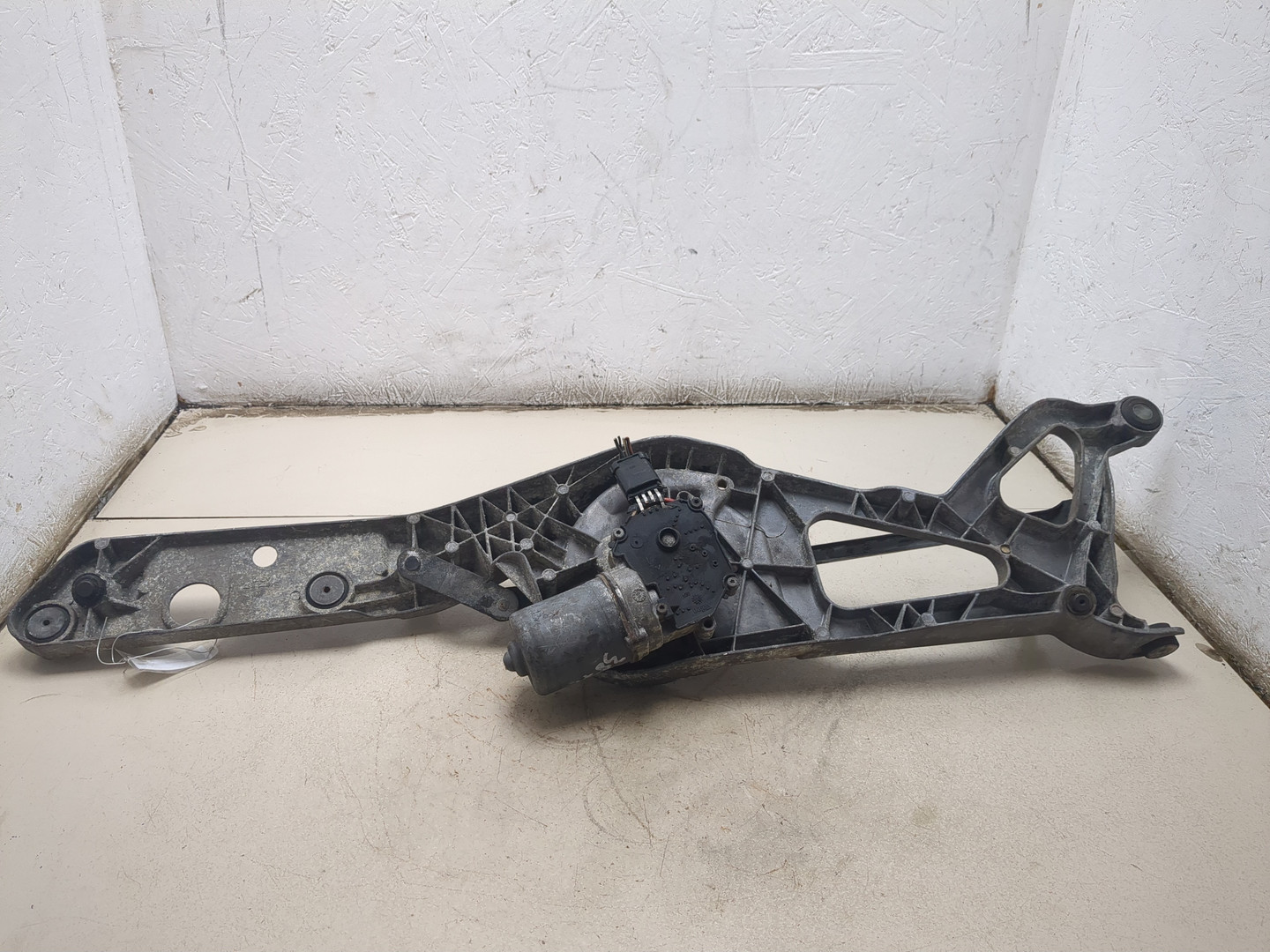 Трапеция стеклоочистителей