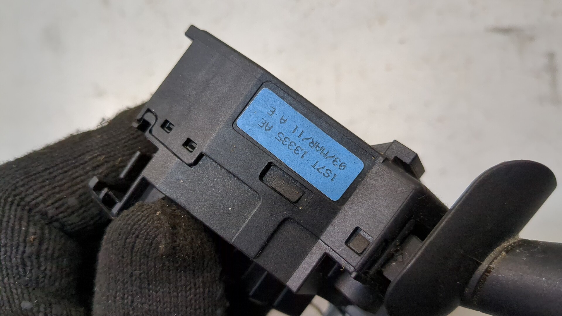 Переключатель поворотов подрулевой