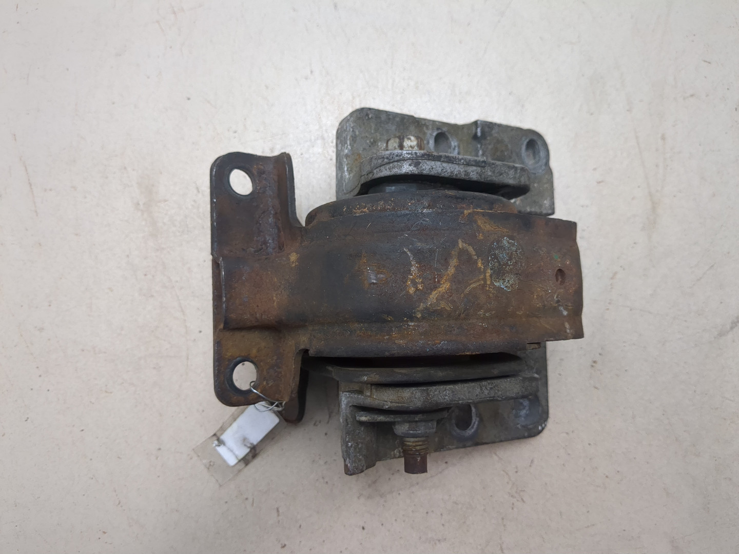 Опора двигателя