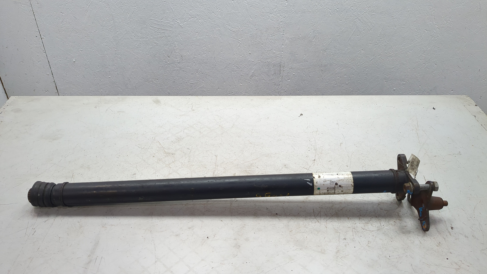 Вал карданный передний