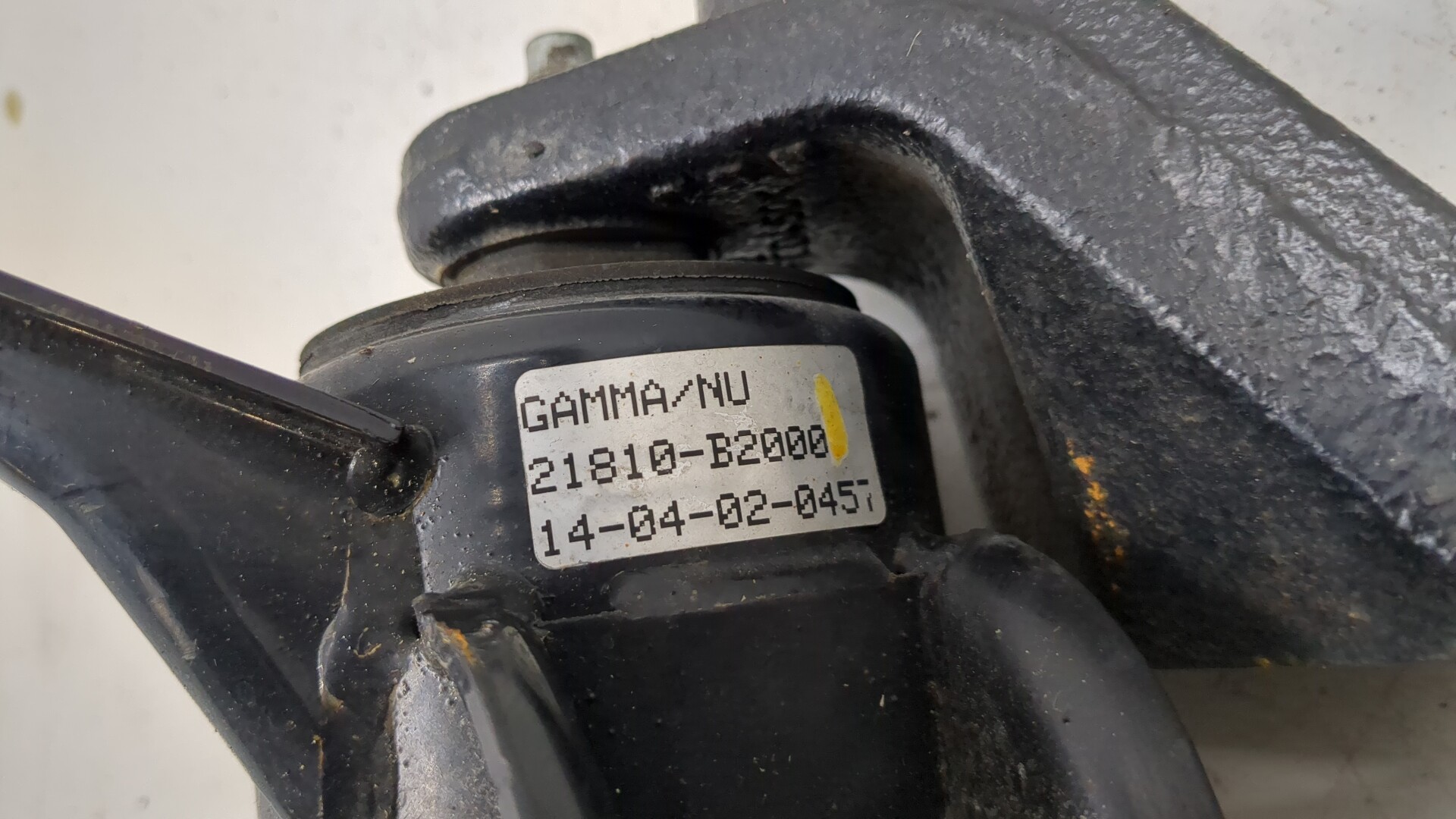 Опора двигателя