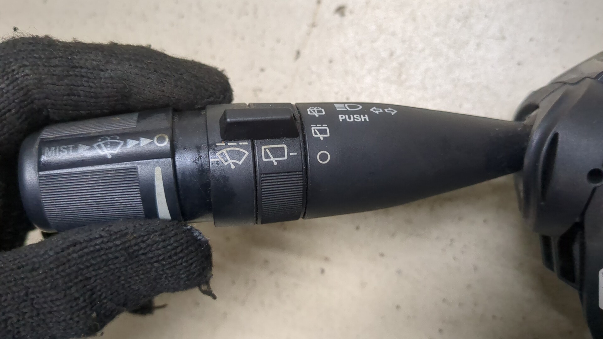 Переключатель подрулевой