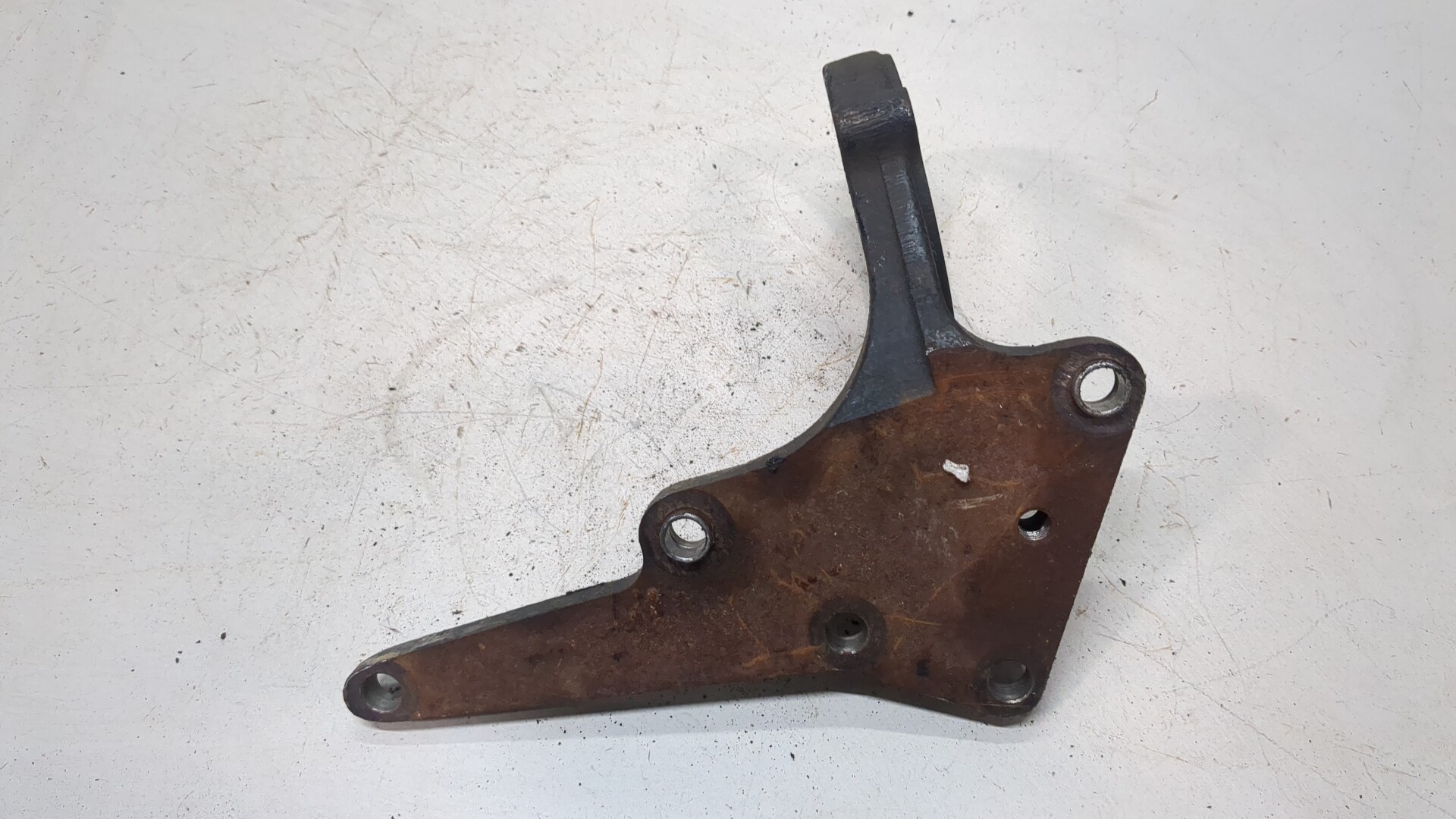 Кронштейн промежуточного вала