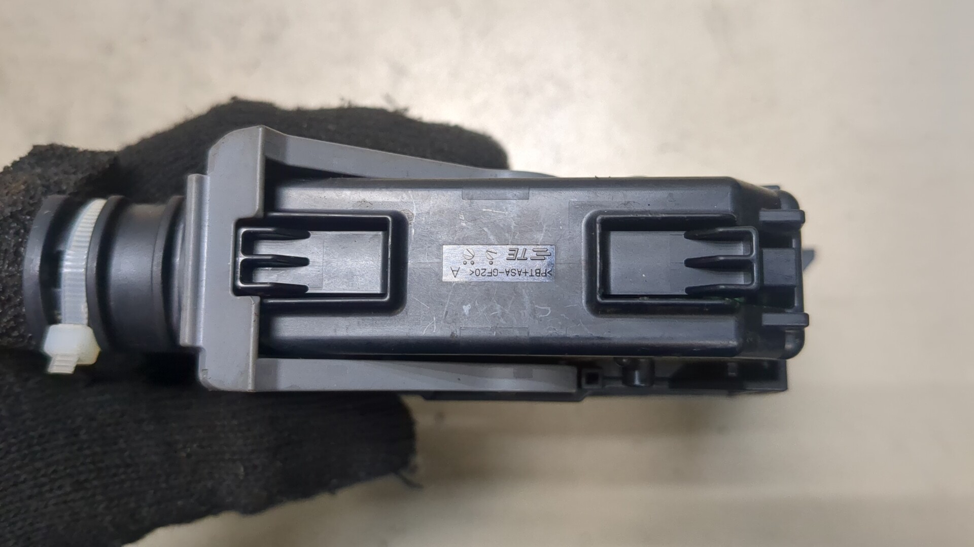 Блок управления парковочным тормозом