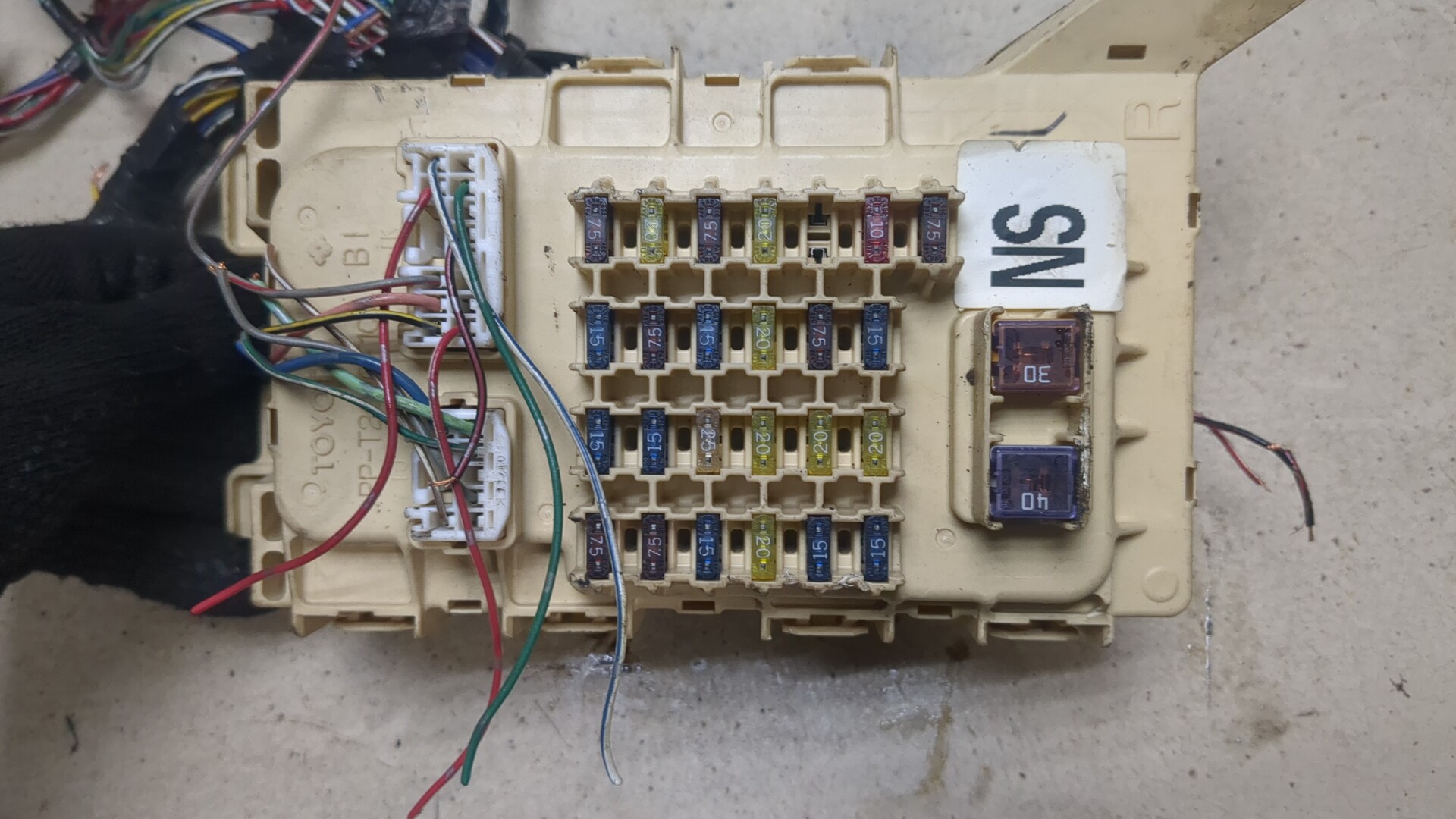 Блок предохранителей