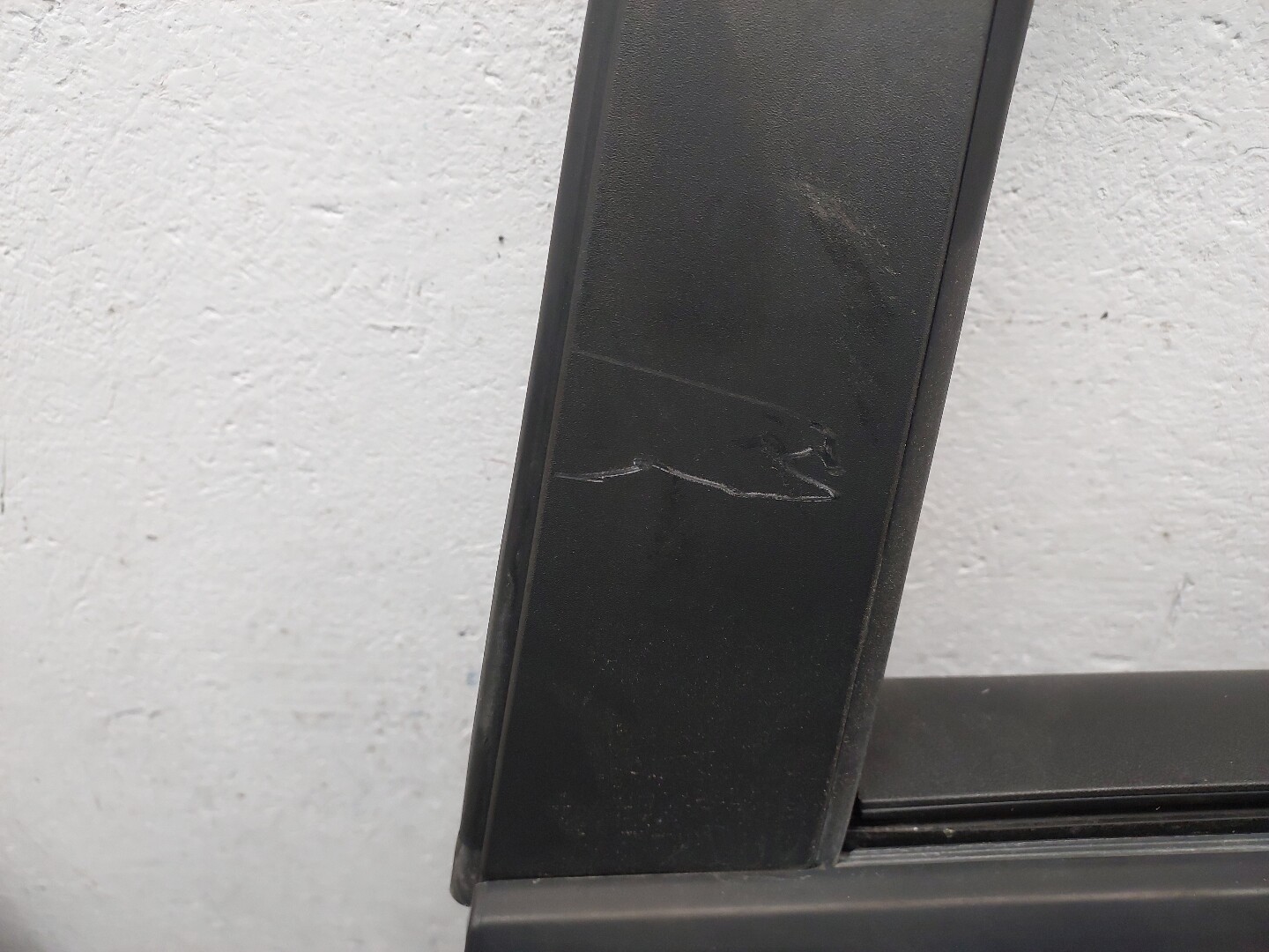 Дверь задняя левая