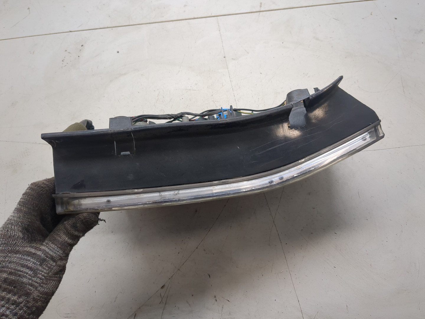 Фонарь задний правый