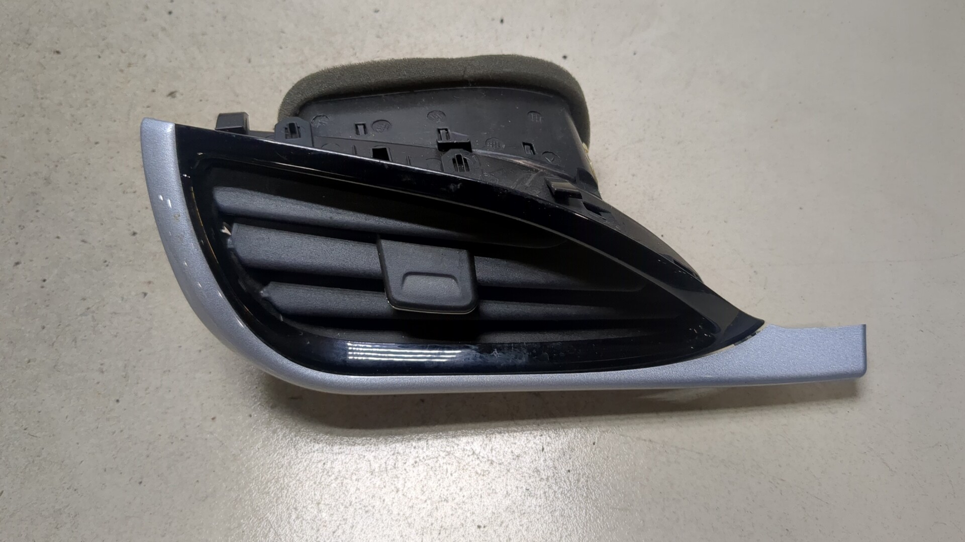 Дефлектор воздушный