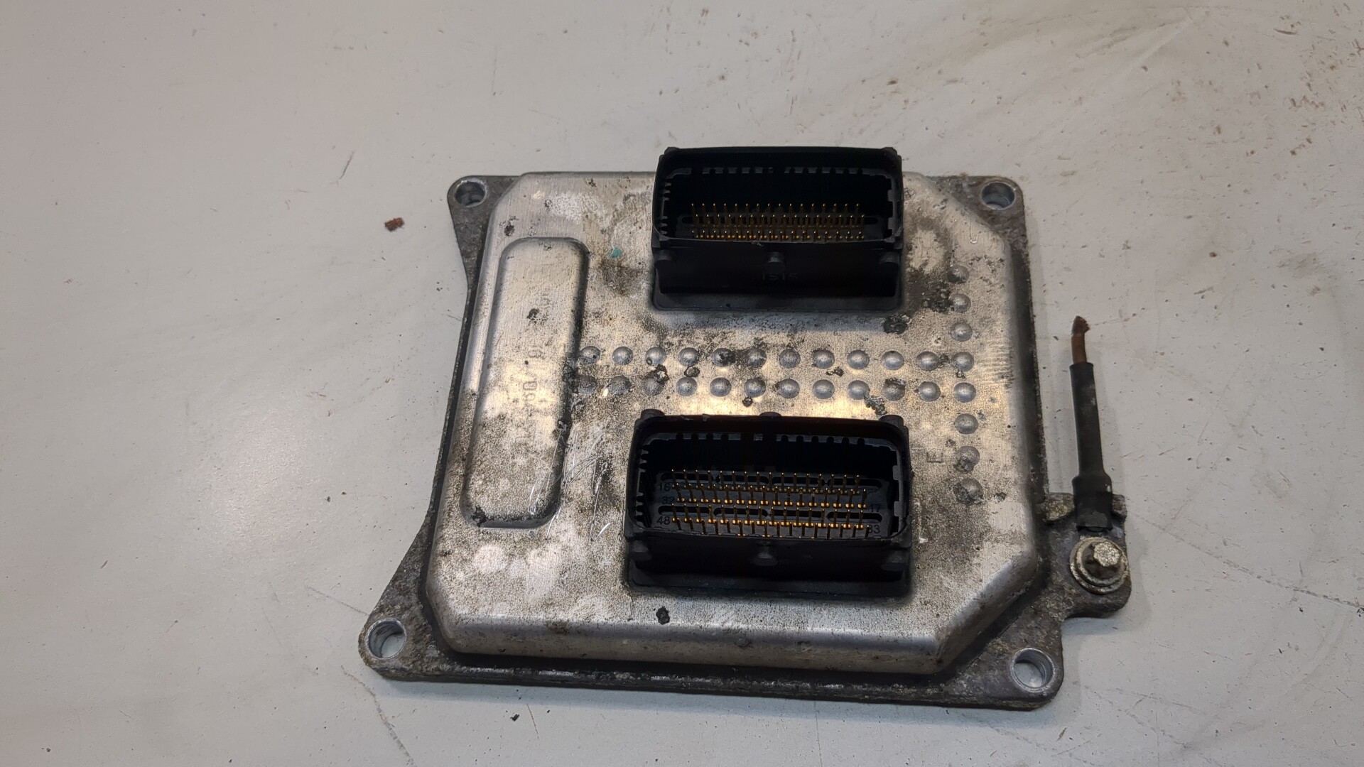 Блок управления двигателем