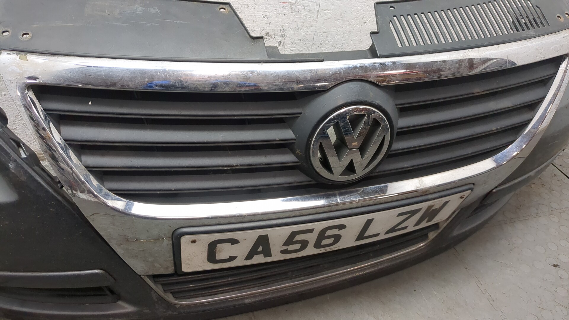 Бампер передний