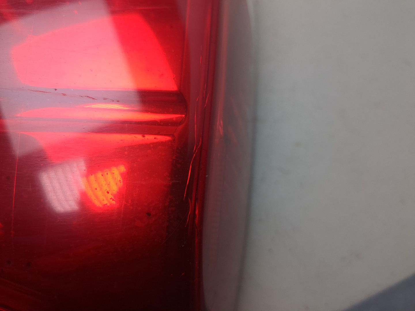 Фонарь задний правый