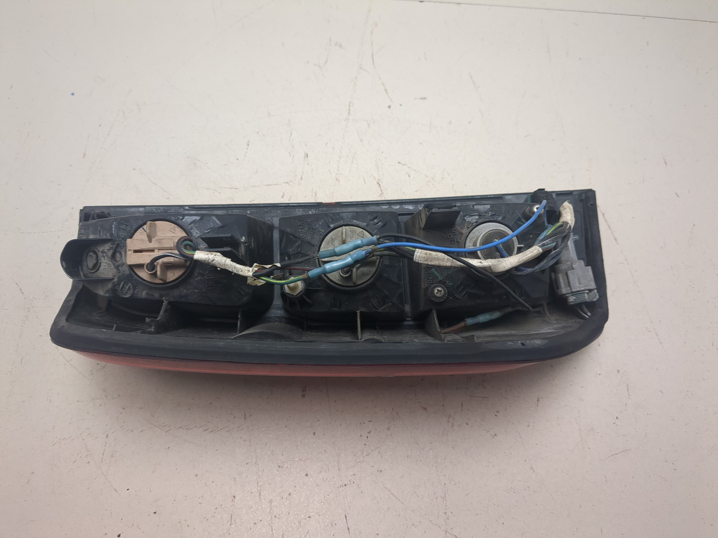 Фонарь задний правый