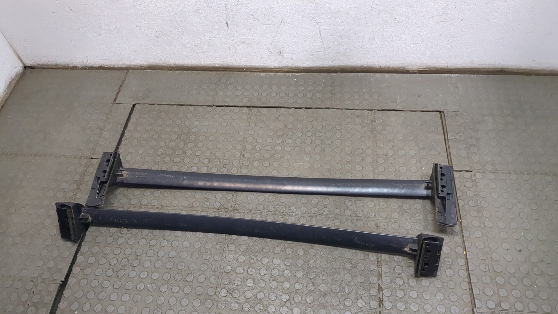 Рейлинги (релинг) к-кт (планки на крышу)