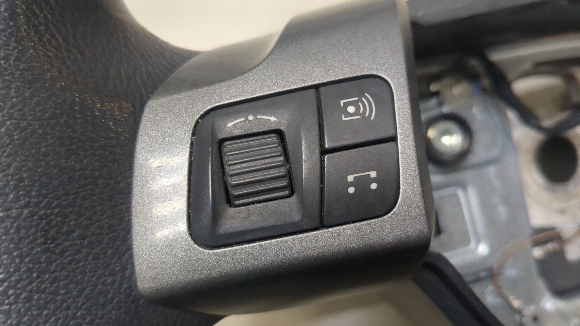 Рулевое колесо (руль)