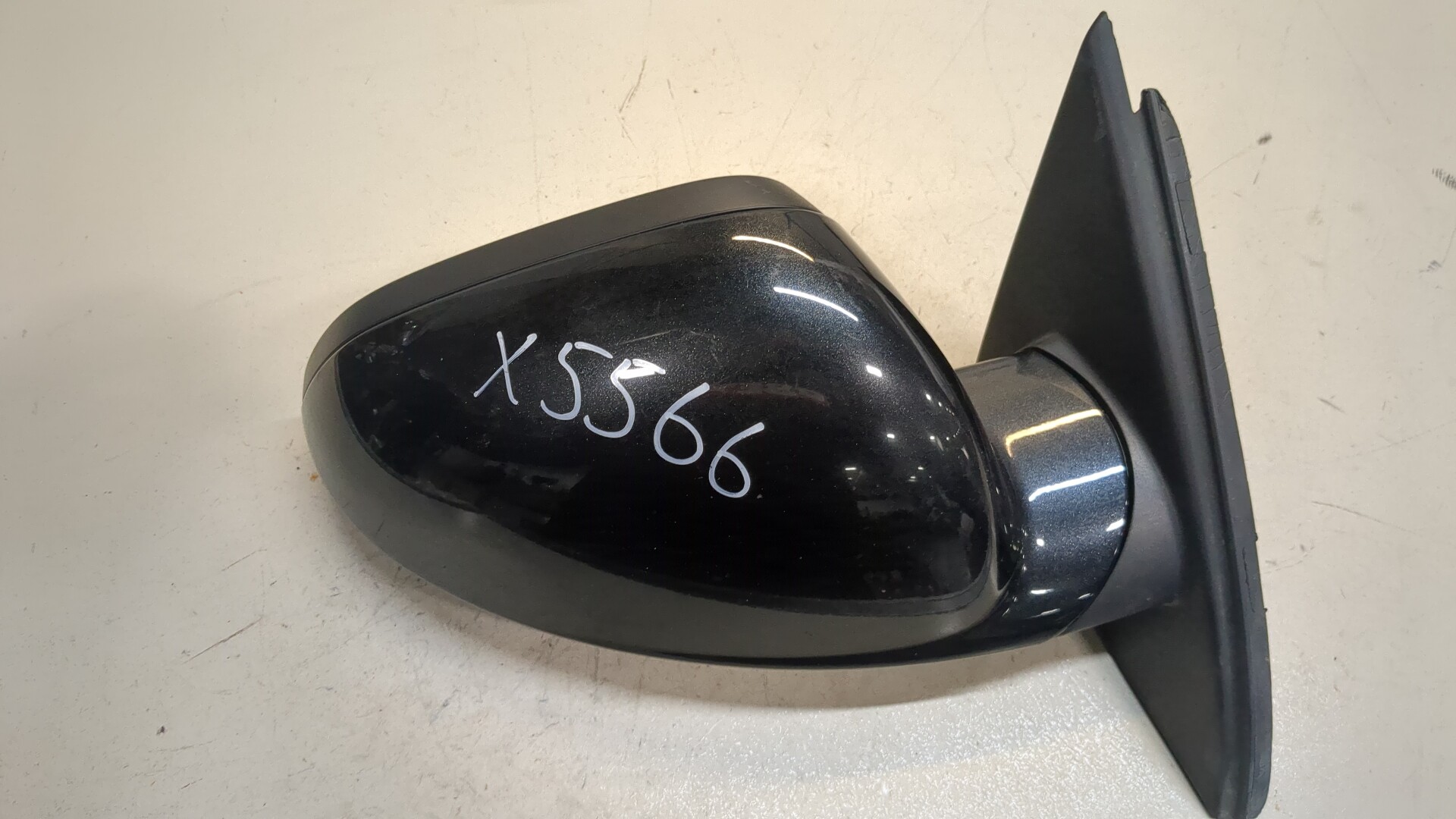 Зеркало правое электрическое