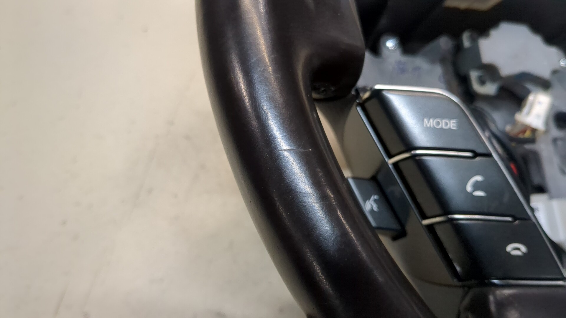 Рулевое колесо (руль)