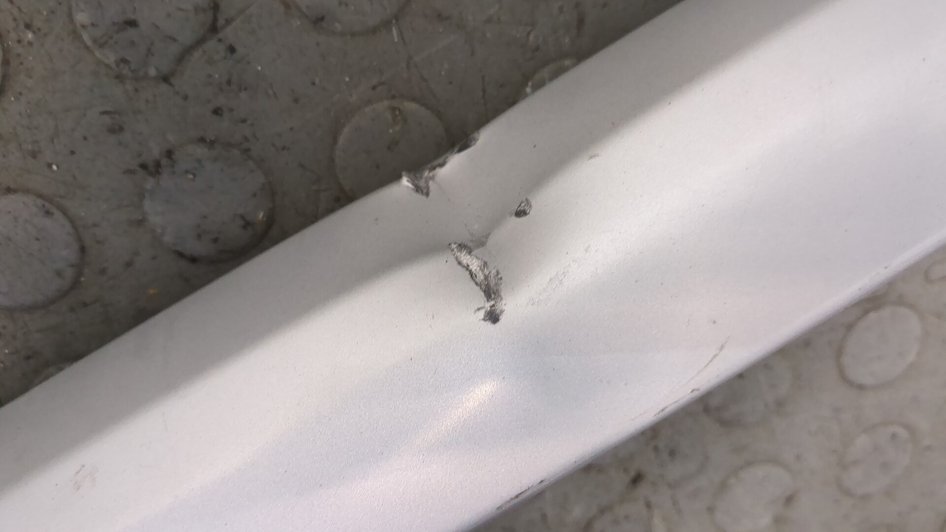 Рейлинг (релинг) правый (планка на крышу)