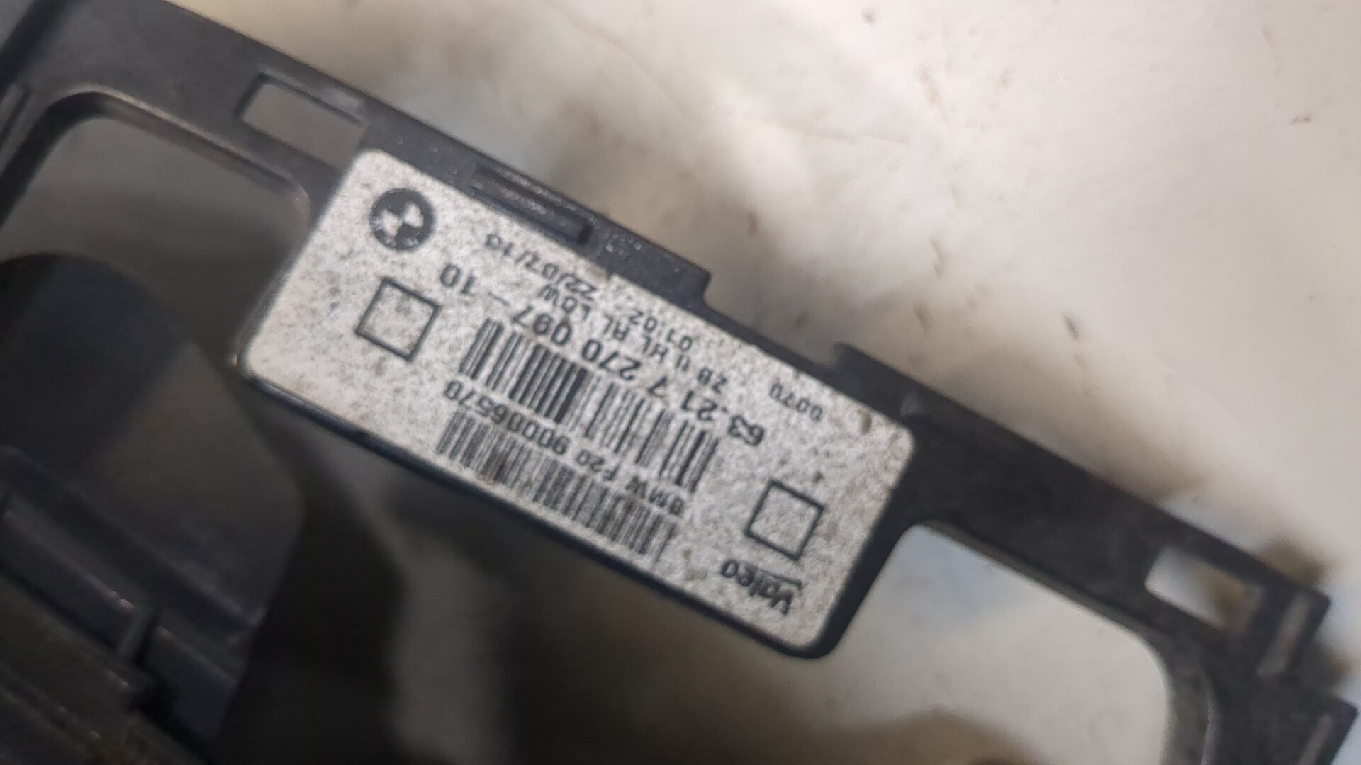 Фонарь задний левый