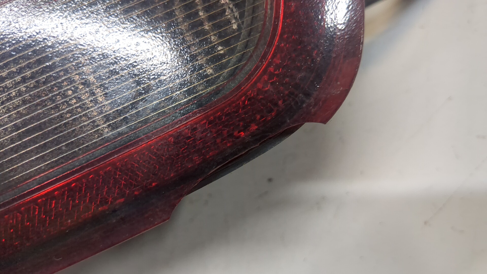 Фонарь задний левый