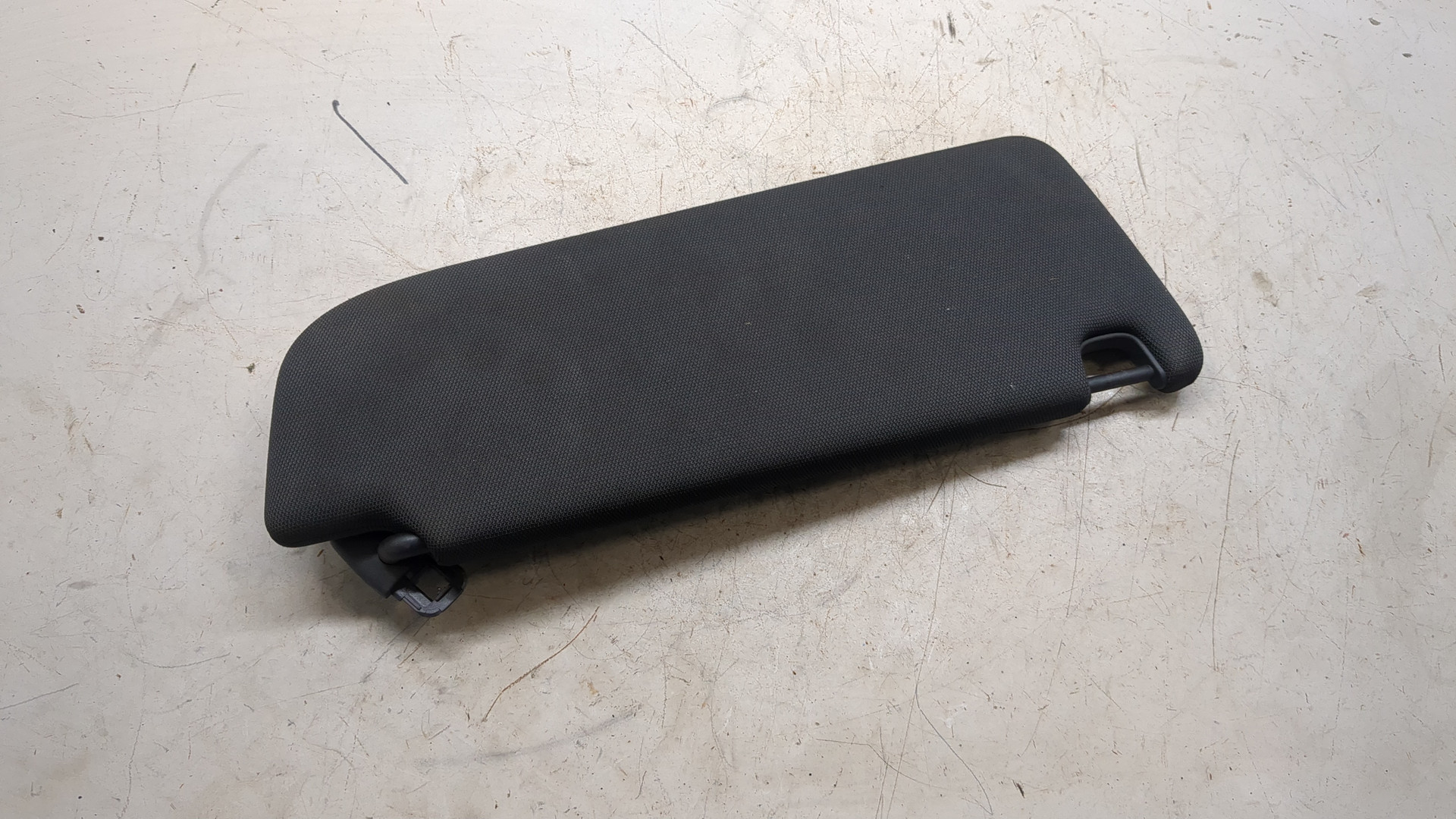 Козырек солнцезащитный