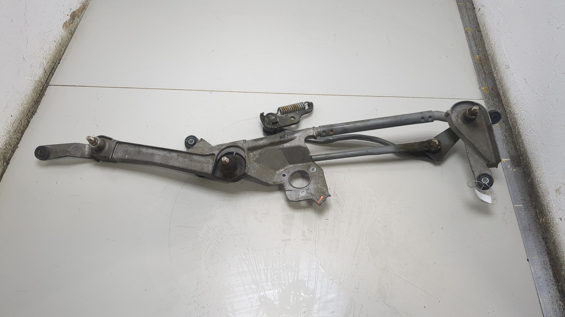 Трапеция стеклоочистителей