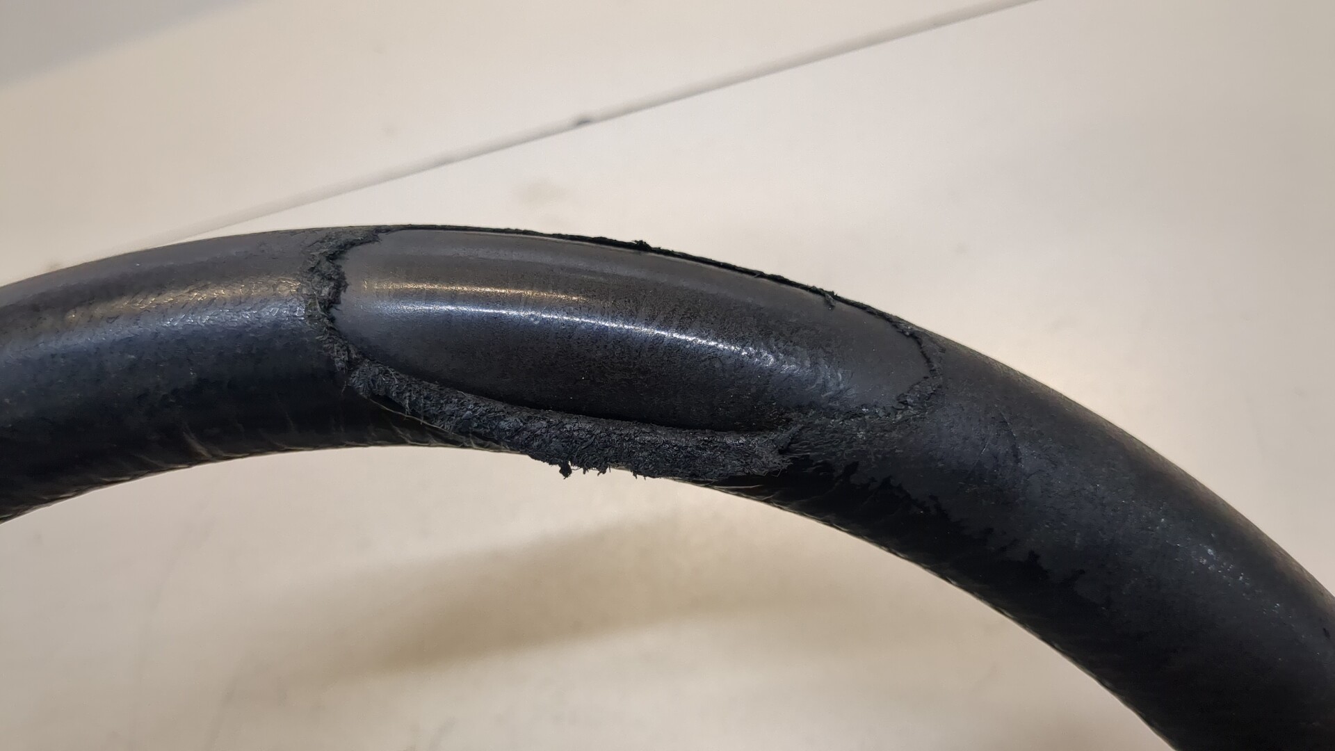 Рулевое колесо (руль)