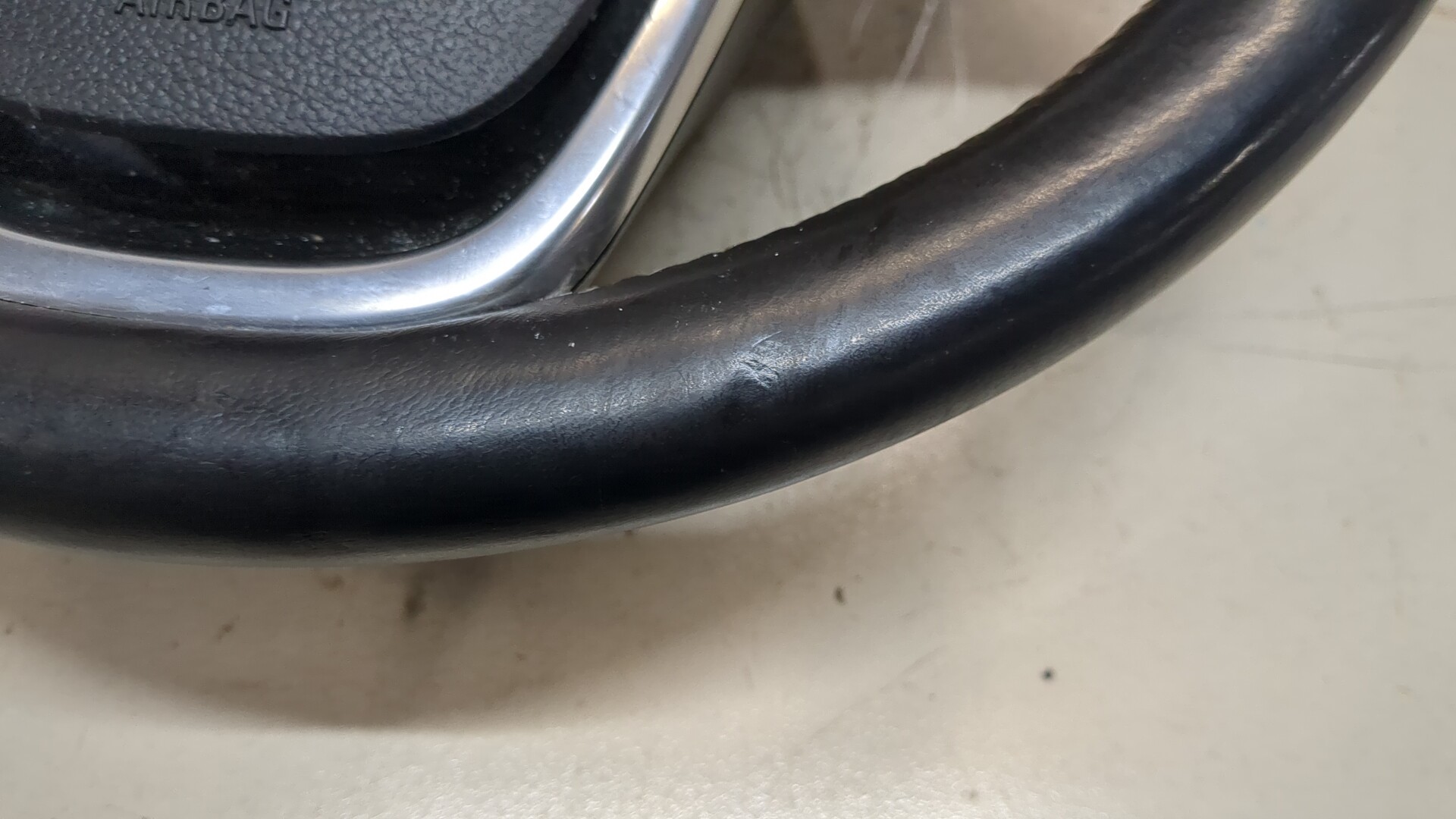 Рулевое колесо (руль)