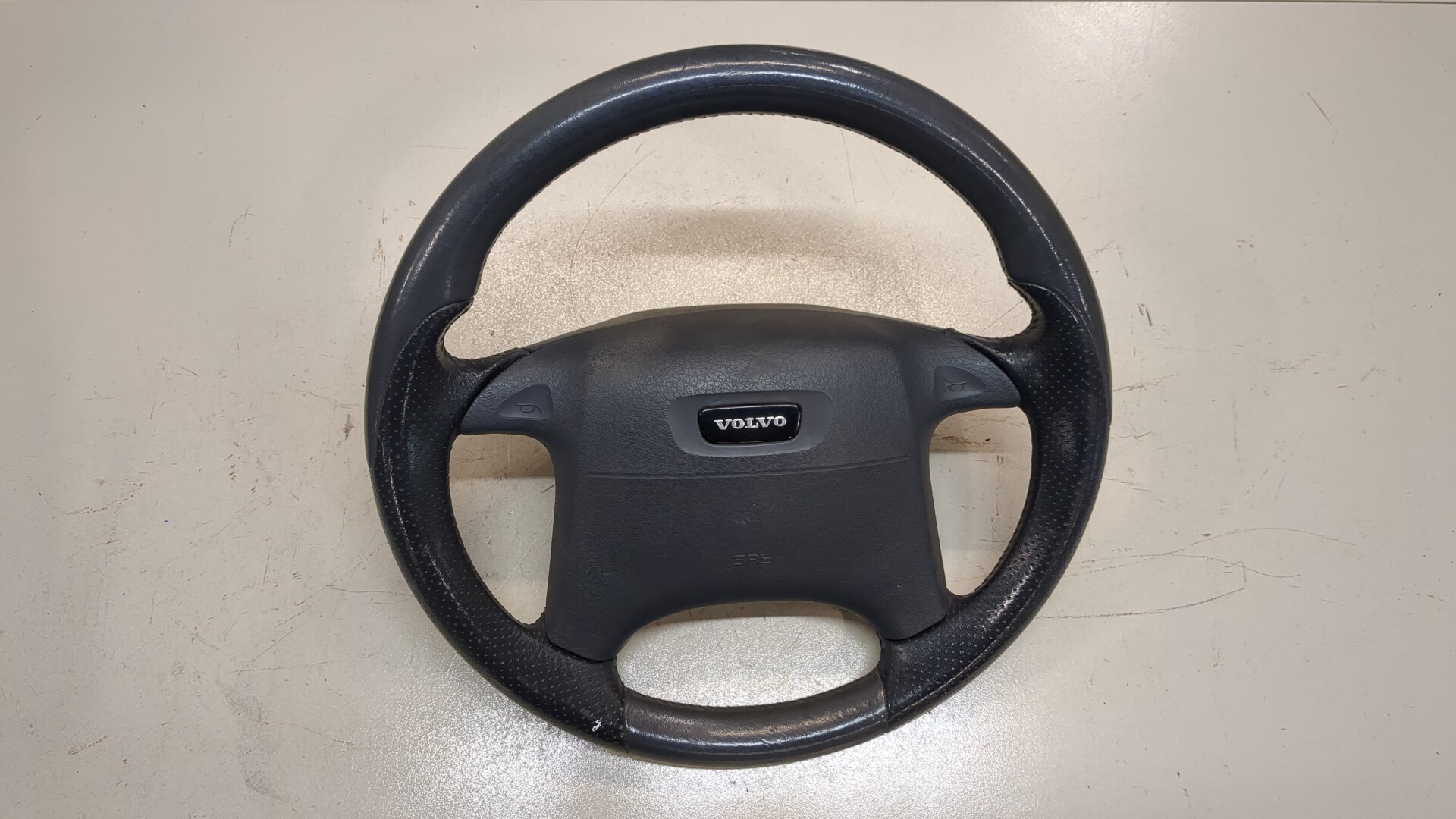 Рулевое колесо (руль)