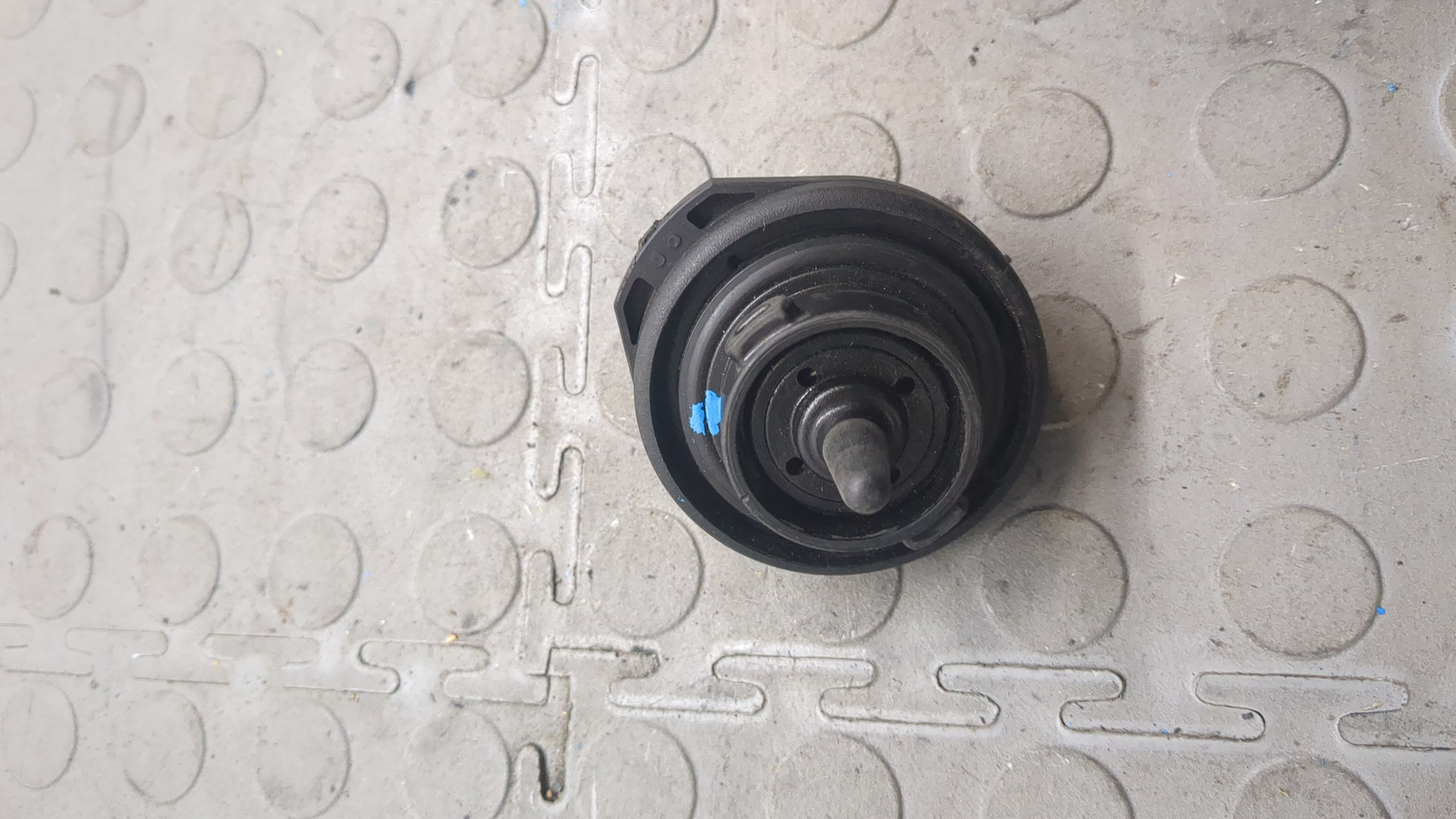 Крышка бензобака