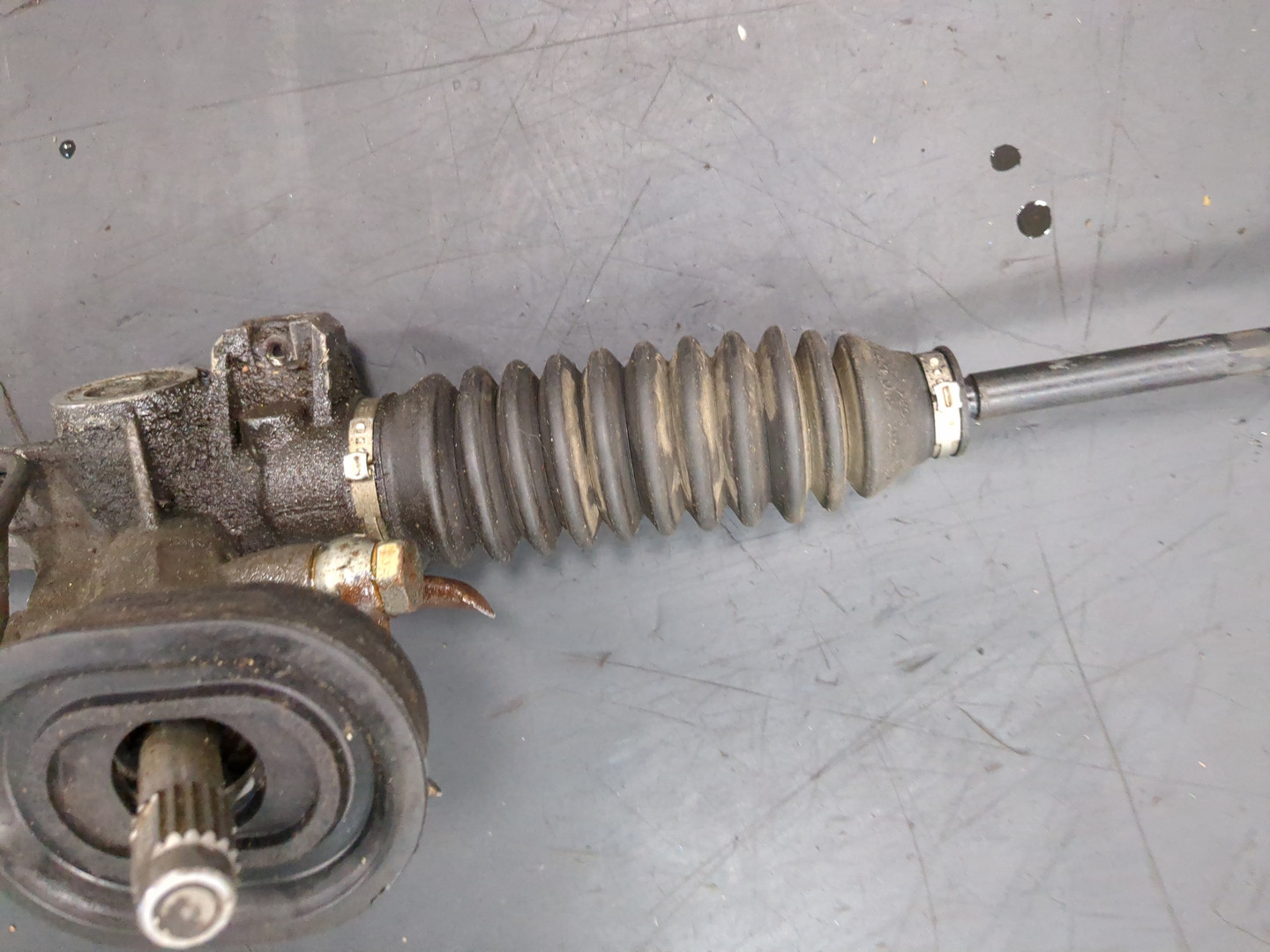 Рейка рулевая