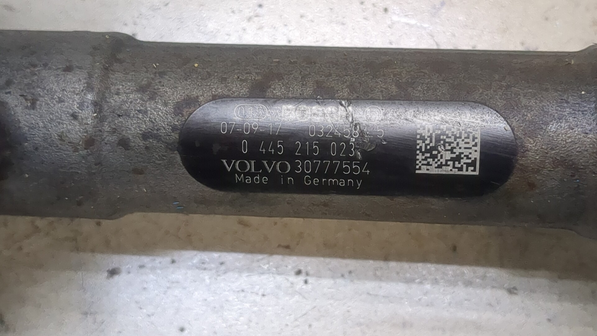 Рейка топливная (рампа)