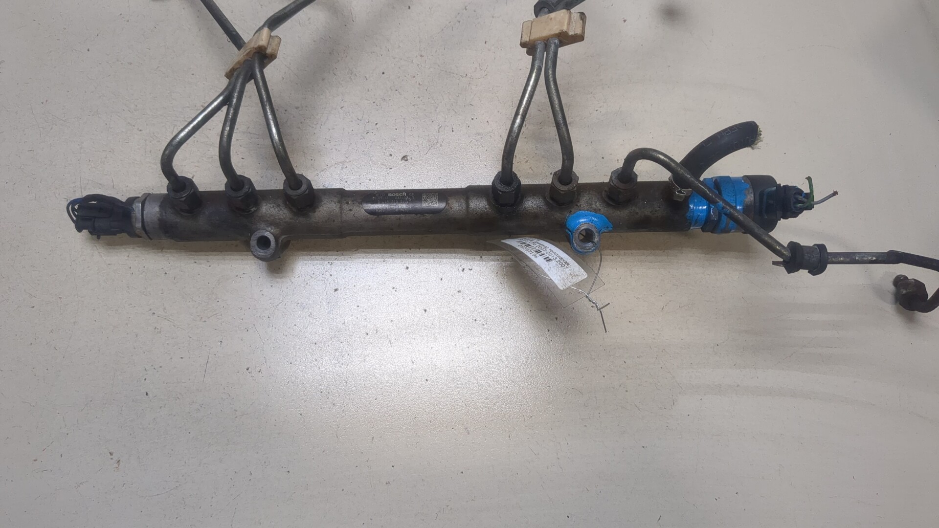 Рейка топливная (рампа)