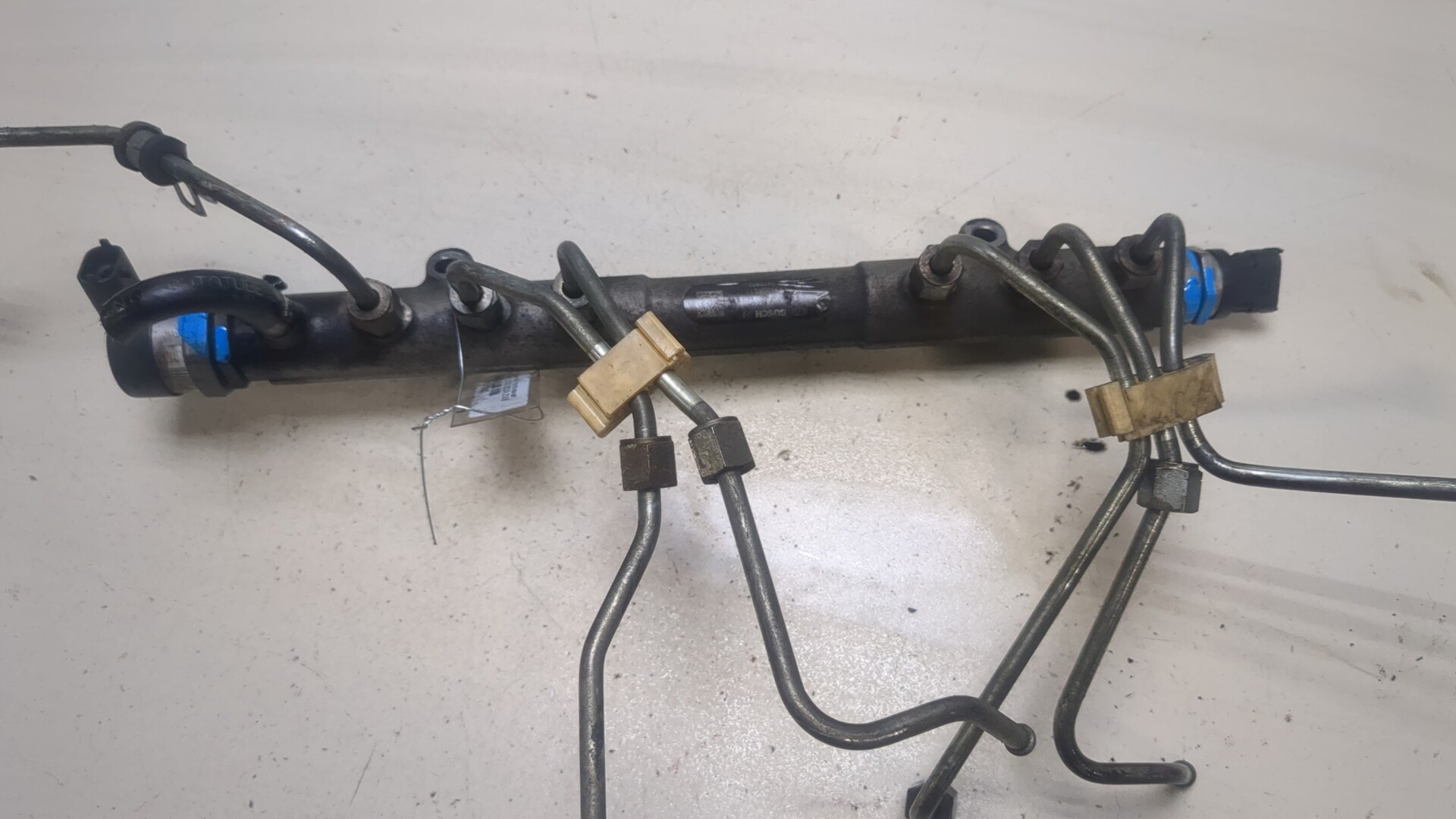 Рейка топливная (рампа)